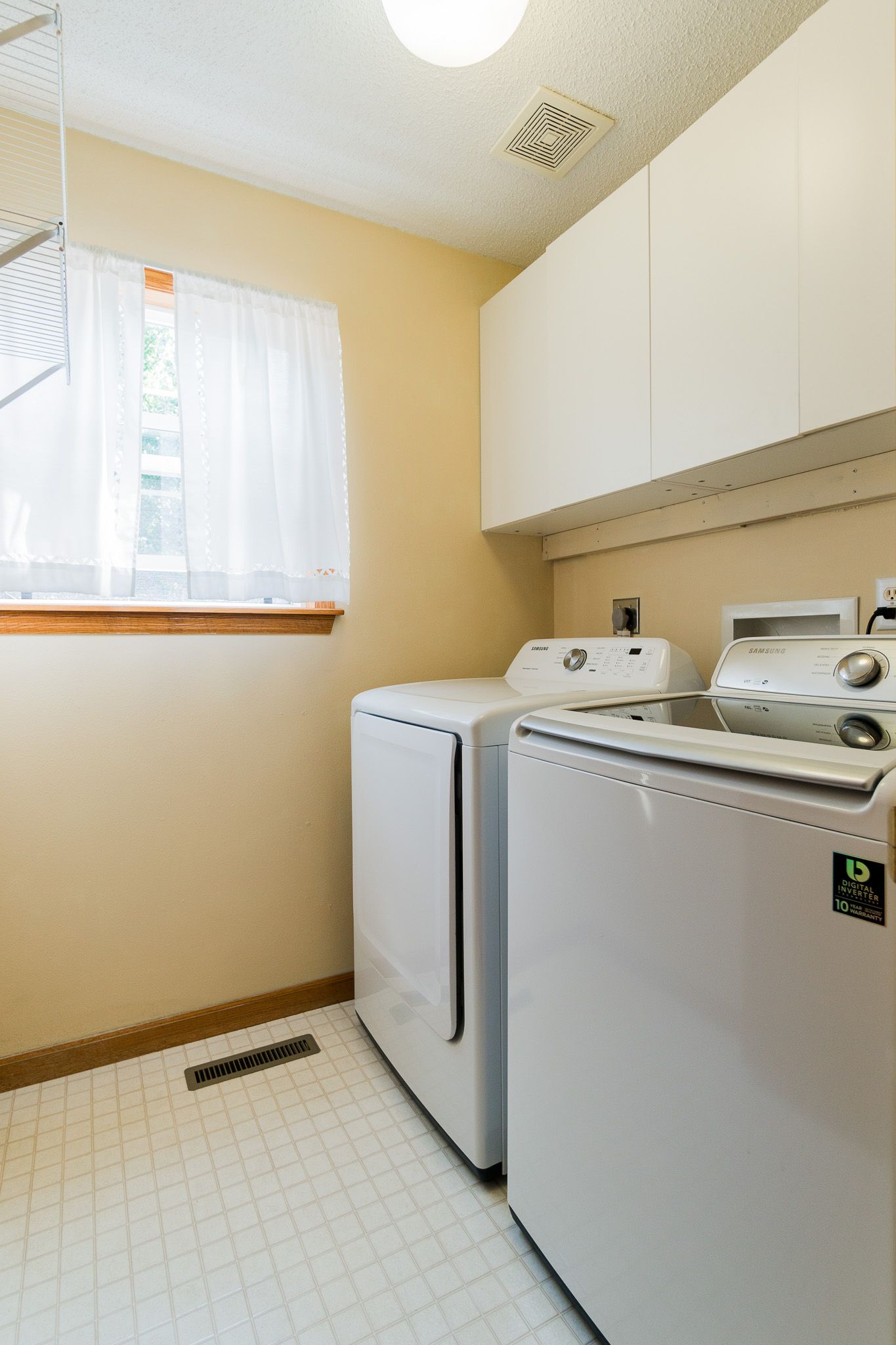 7608 Hampshire Dr NE, Cedar Rapids, IA, Image 15