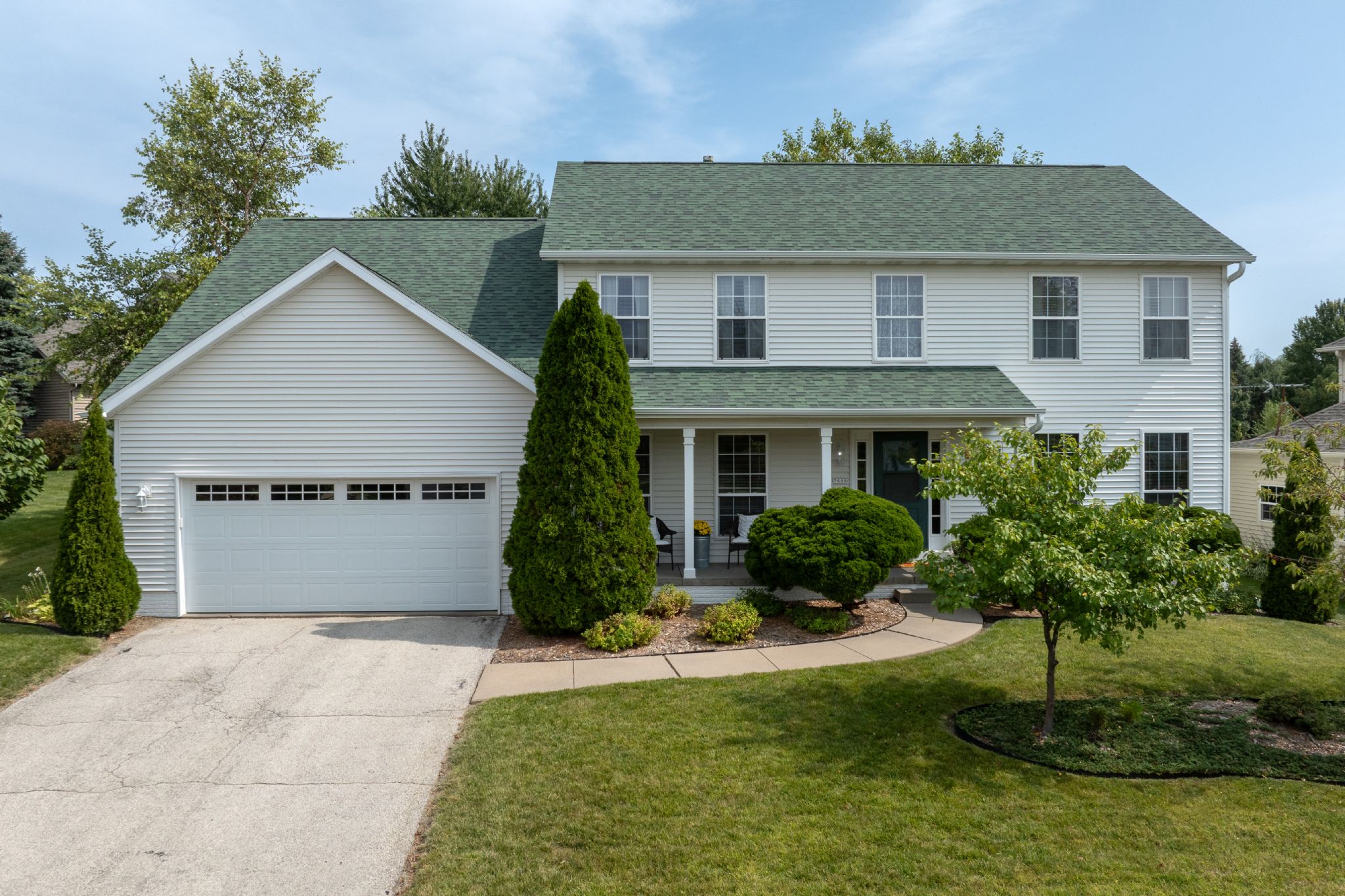 7608 Hampshire Dr NE, Cedar Rapids, IA, Image 0