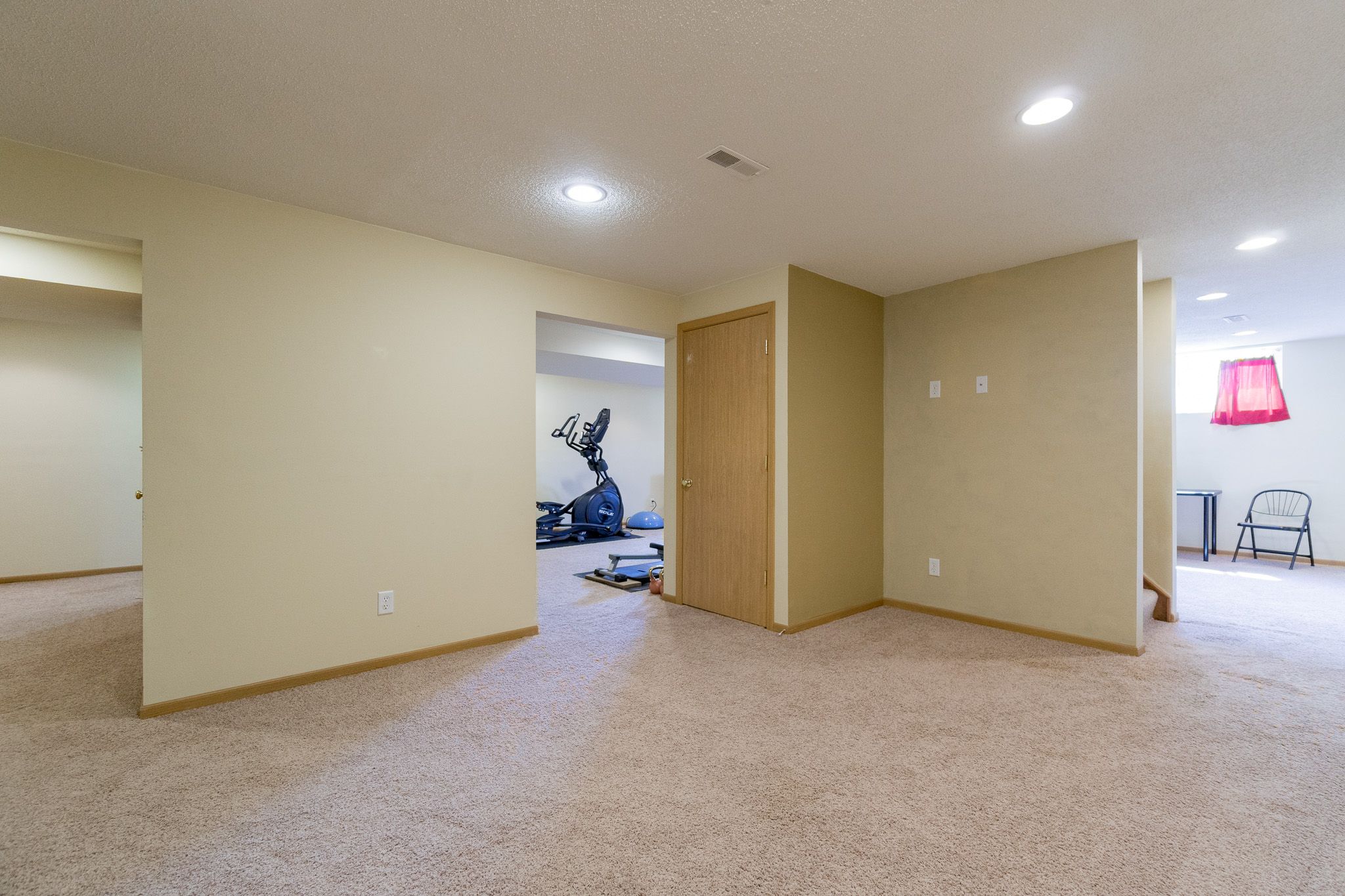 7608 Hampshire Dr NE, Cedar Rapids, IA, Image 32