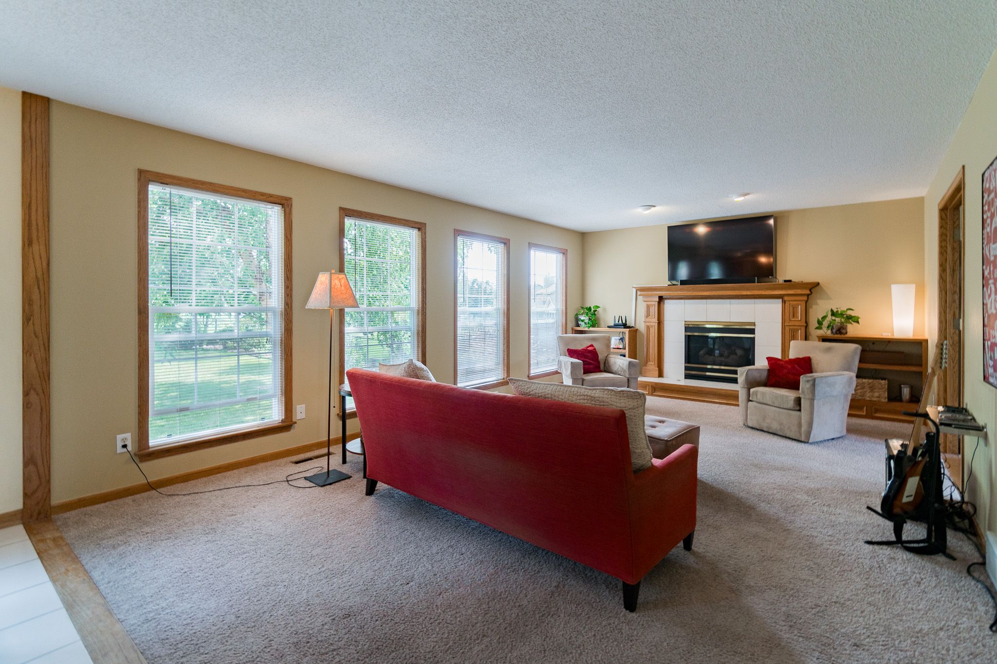 7608 Hampshire Dr NE, Cedar Rapids, IA, Image 2
