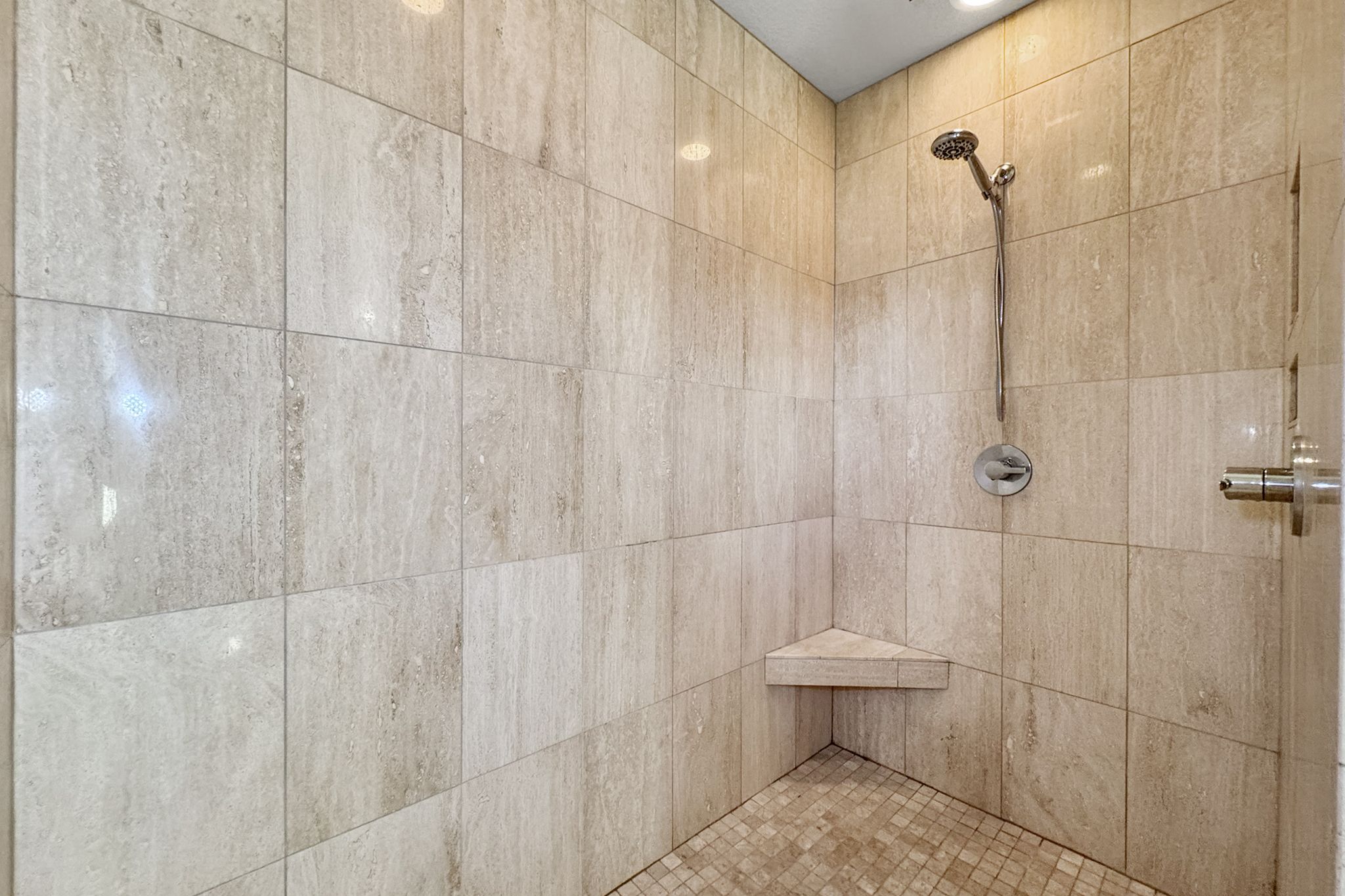 255 S 41st St, West Des Moines, IA, Image 14