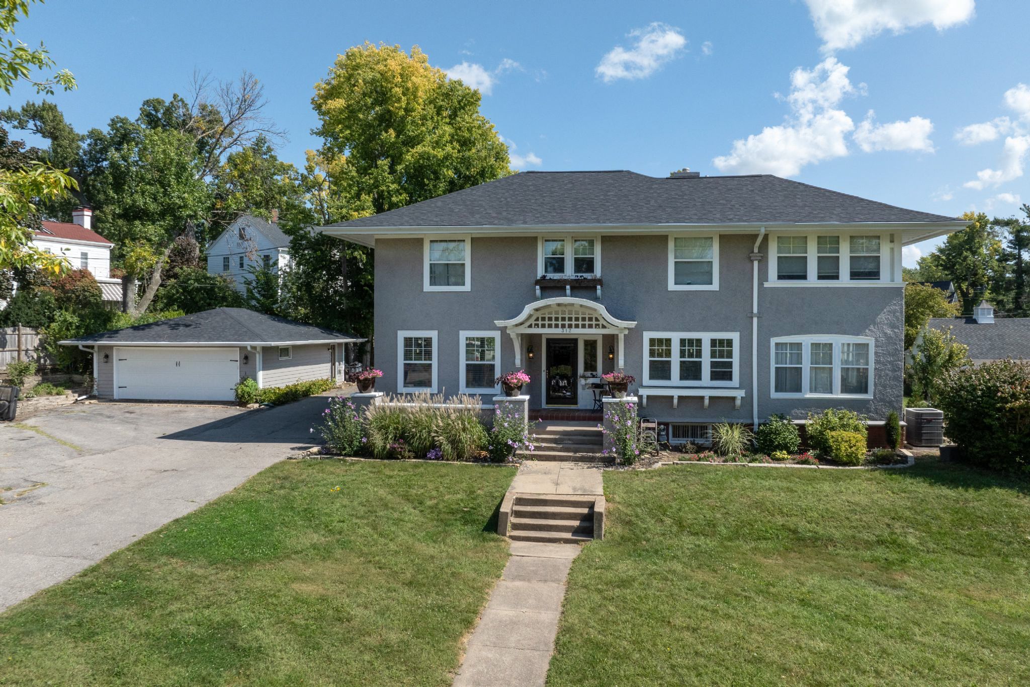 312 Crescent St SE, Cedar Rapids, IA, Image 0