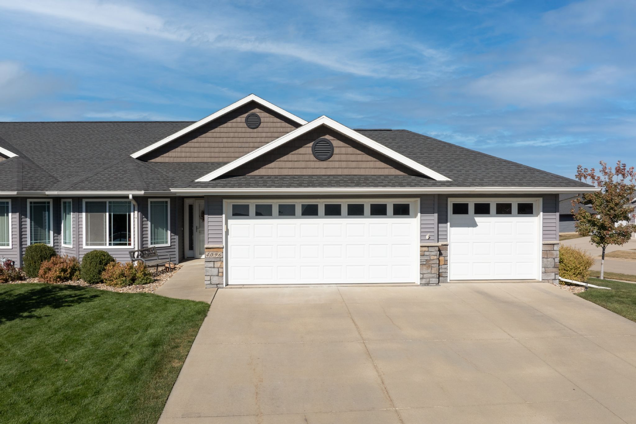 4096 Gemstone Rd, Marion, IA, Image 0