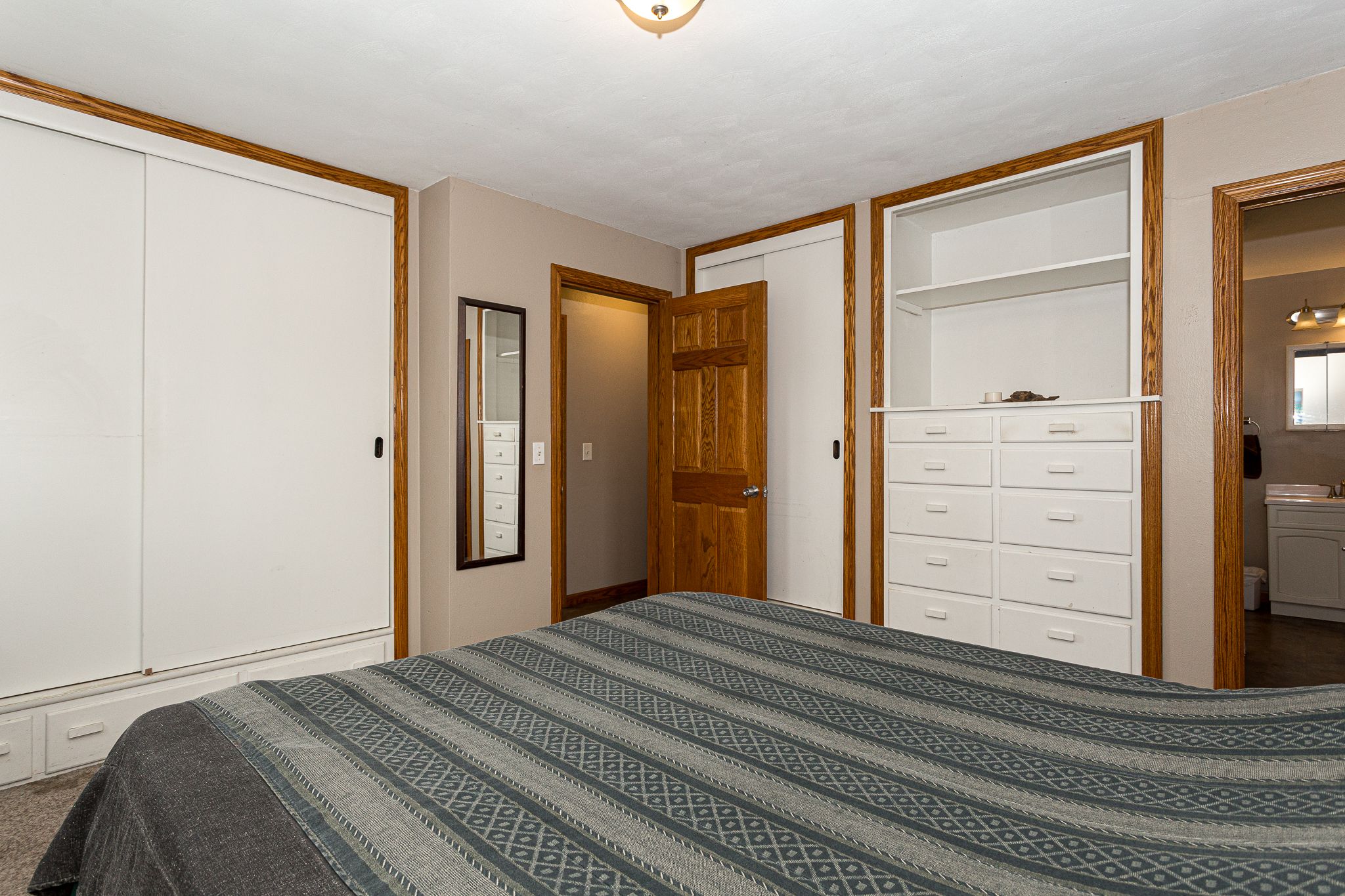 18225 249th Ave, Pleasant Valley, IA, Image 13