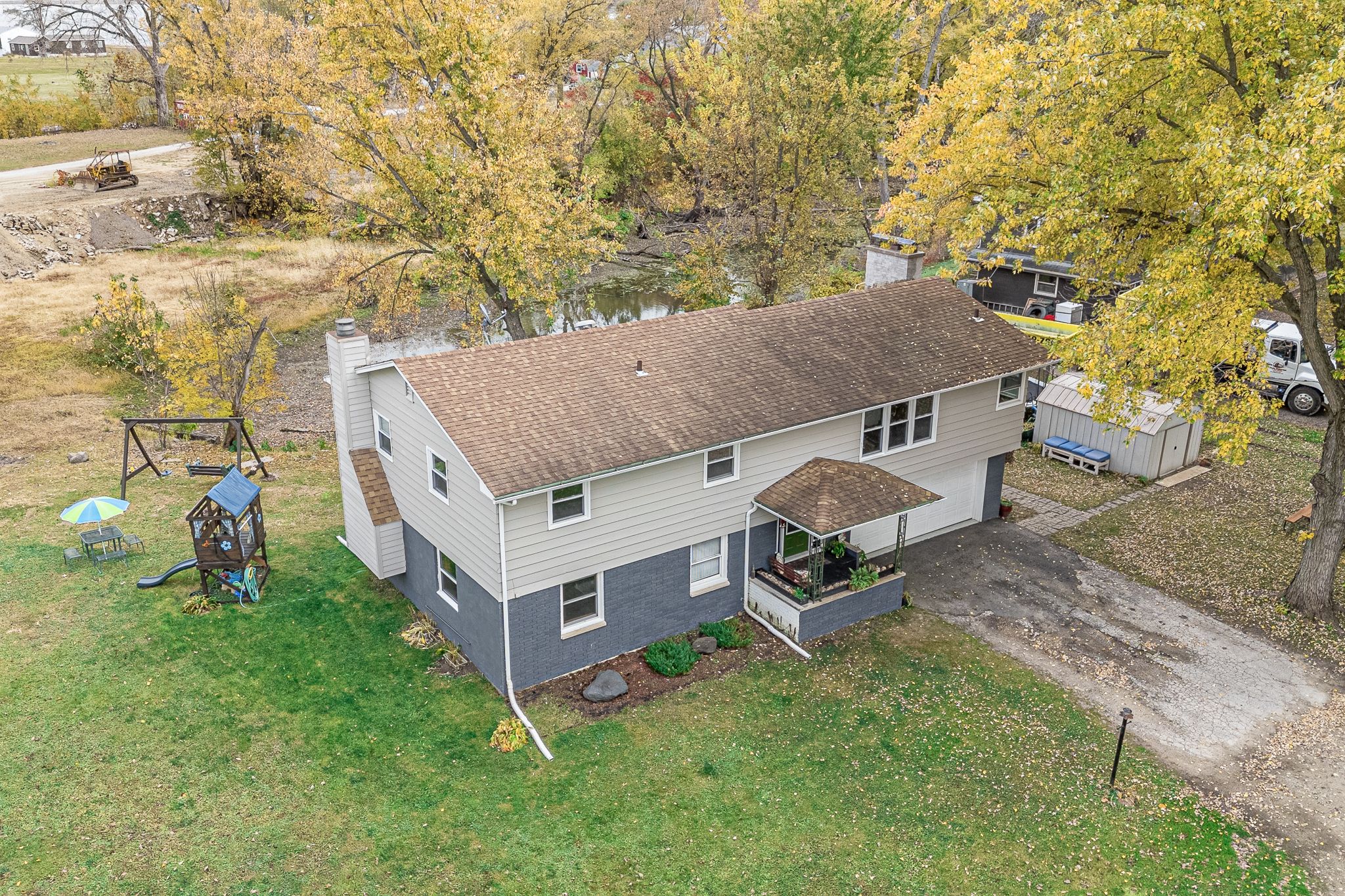 18225 249th Ave, Pleasant Valley, IA, Image 1