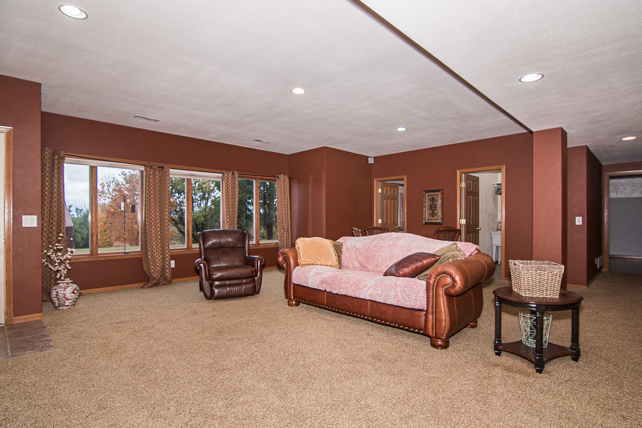 15807 Woodmoor Drive, Dubuque, IA, Image 21