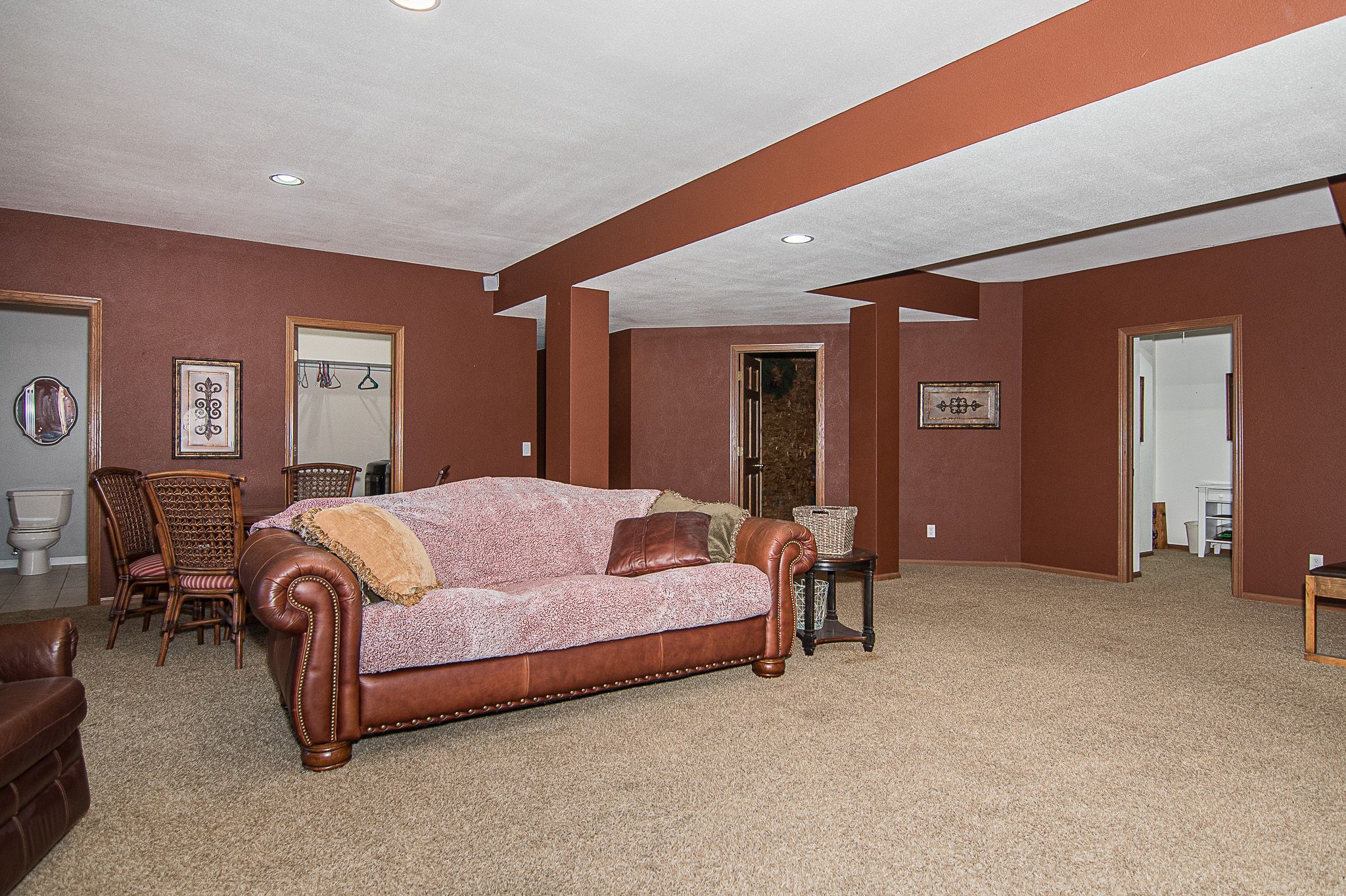 15807 Woodmoor Drive, Dubuque, IA, Image 22