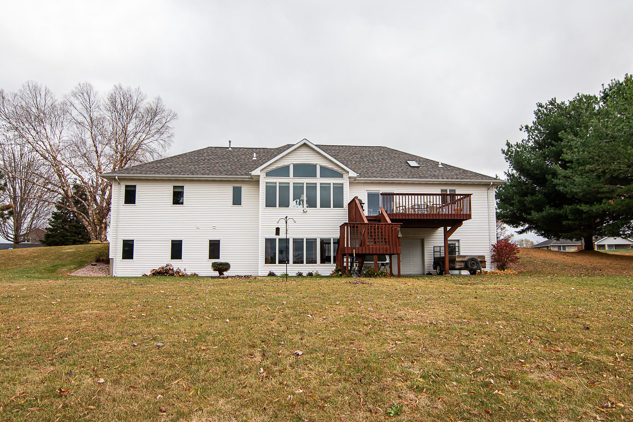 15807 Woodmoor Drive, Dubuque, IA, Image 38