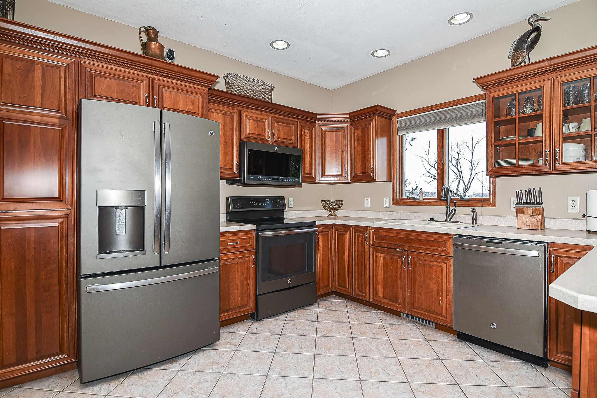 15807 Woodmoor Drive, Dubuque, IA, Image 4