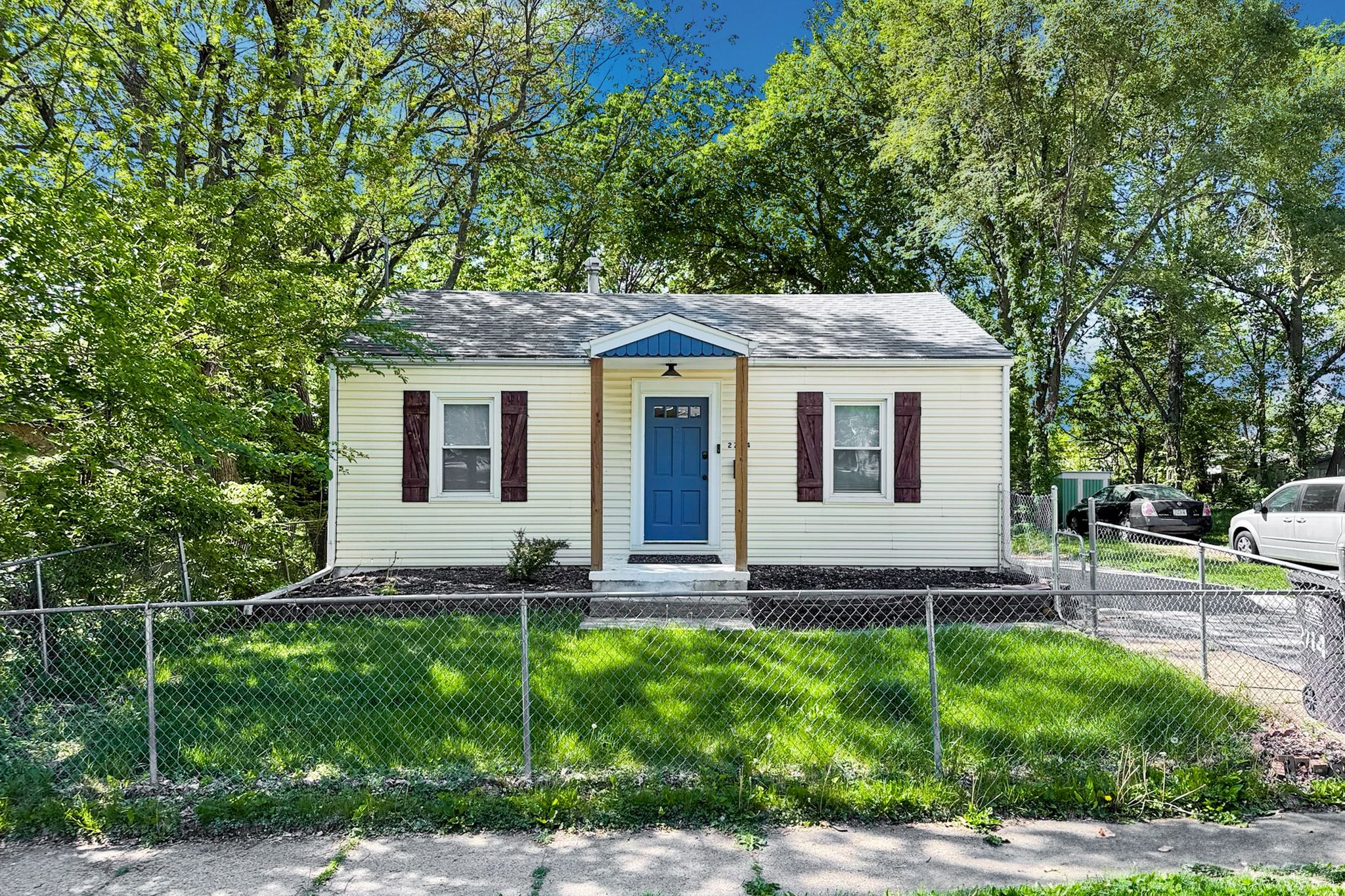 2714 College Ave, Des Moines, IA, Image 1