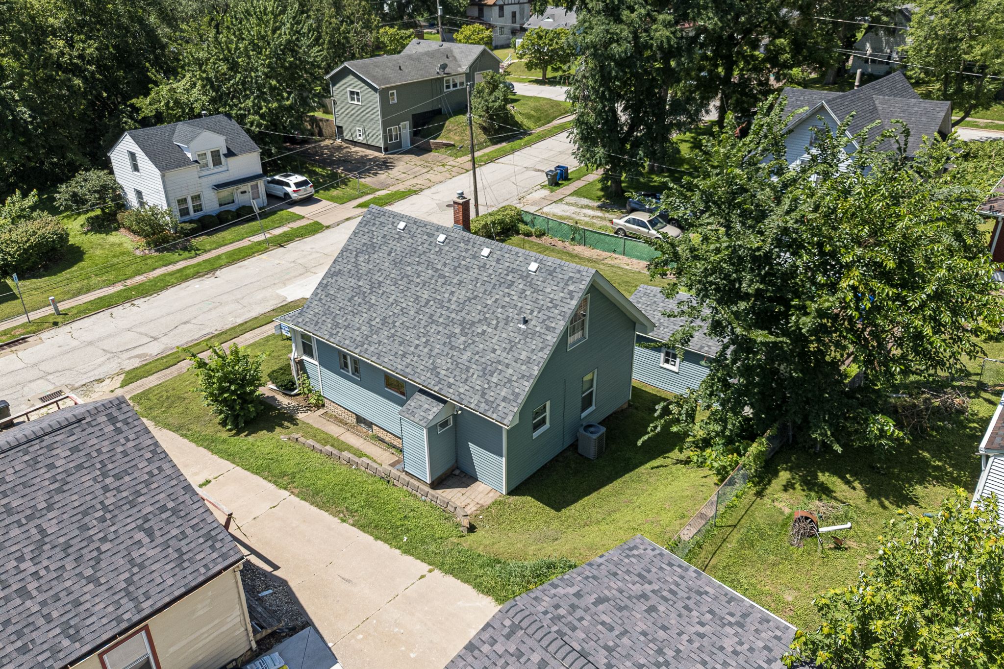 2316 E Pleasant St, Davenport, IA, Image 22