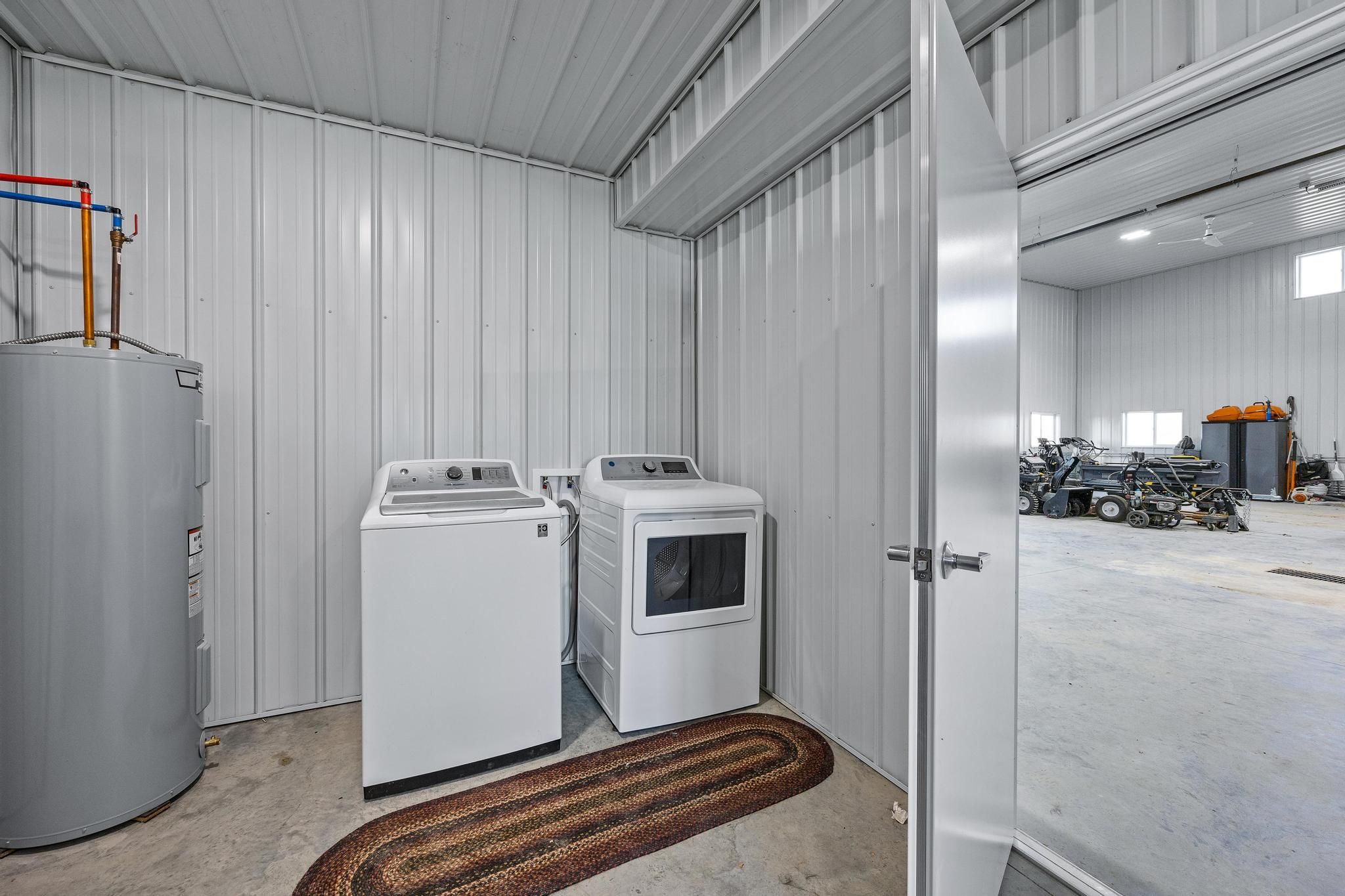 5609 76th Ave SW, Fairfax, IA, Image 36