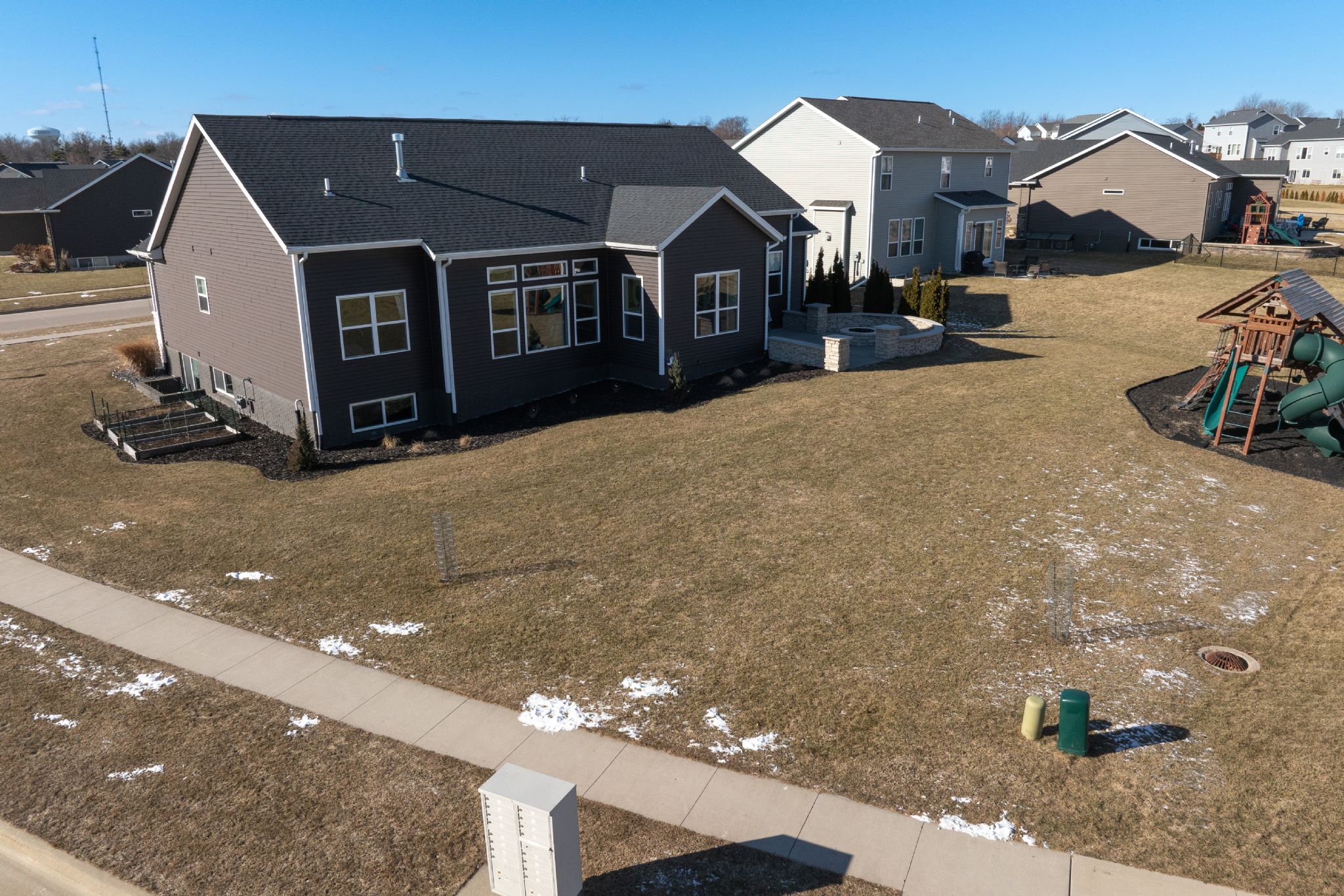 1304 Hawks Ridge Lane, Marion, IA, Image 34