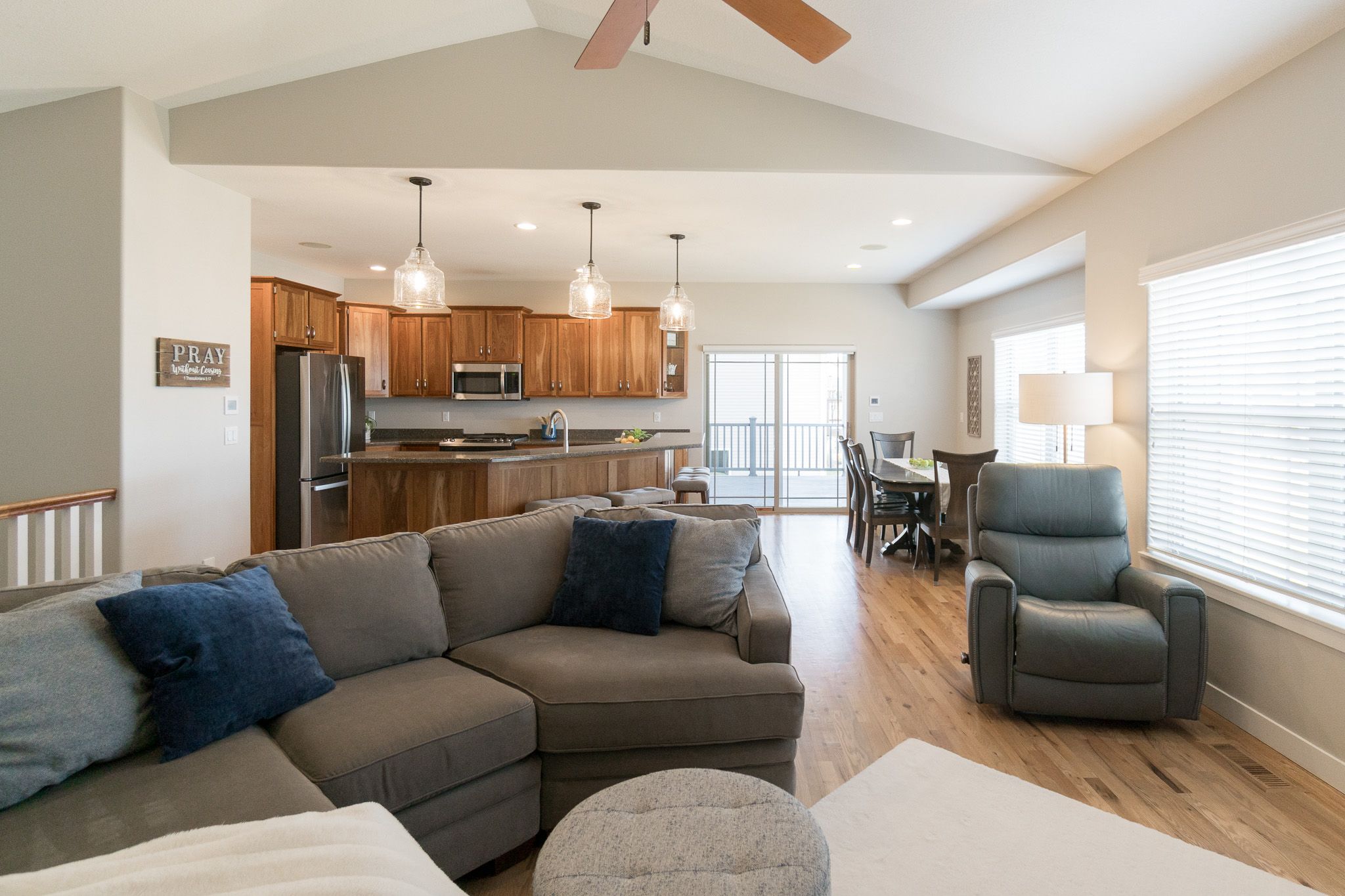 5215 Triple Crown Dr, Marion, IA, Image 3