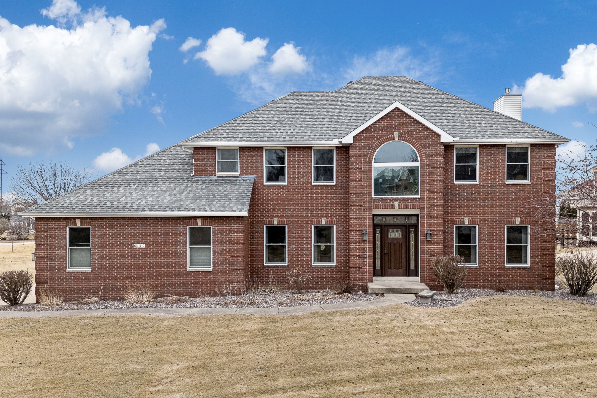 6110 Lakeland Ct, Davenport, IA, Image 0