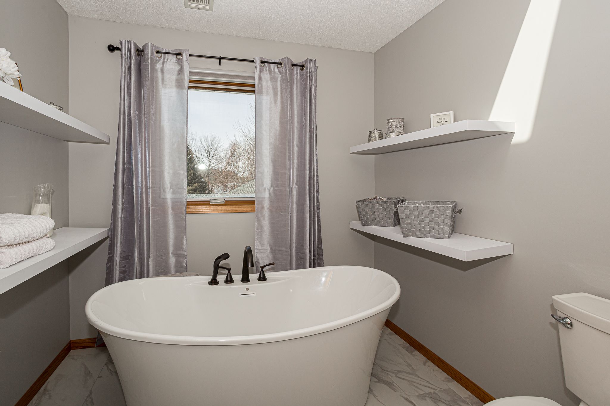 6110 Lakeland Ct, Davenport, IA, Image 30