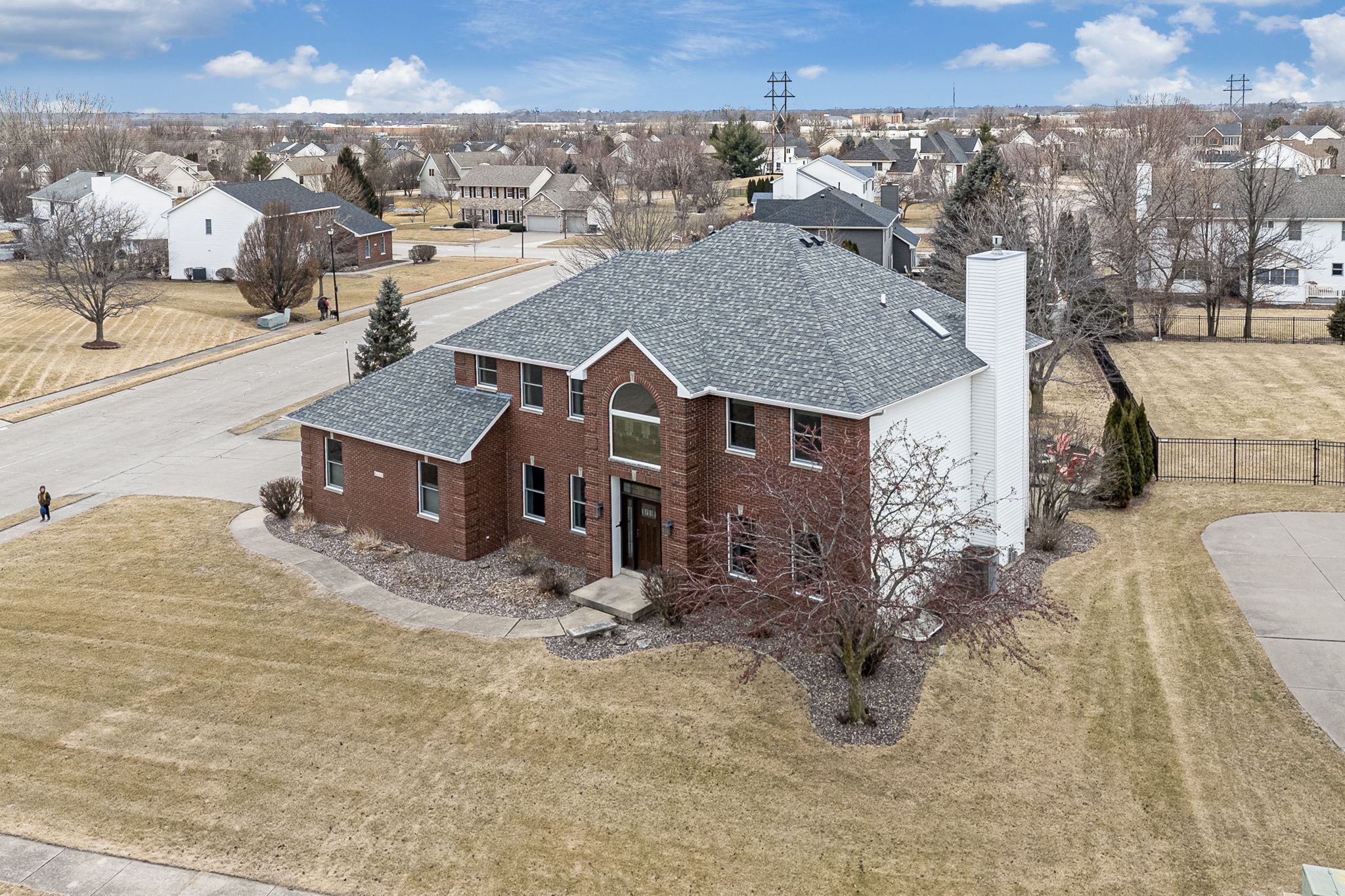 6110 Lakeland Ct, Davenport, IA, Image 3