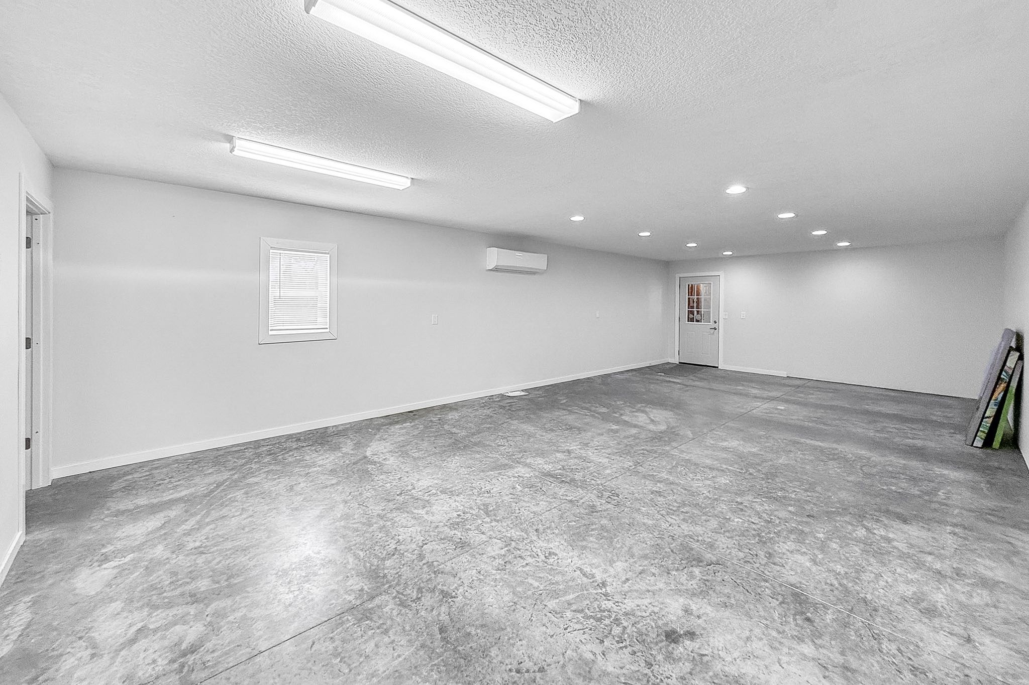 1915 69th St, Windsor Heights, IA, Image 35