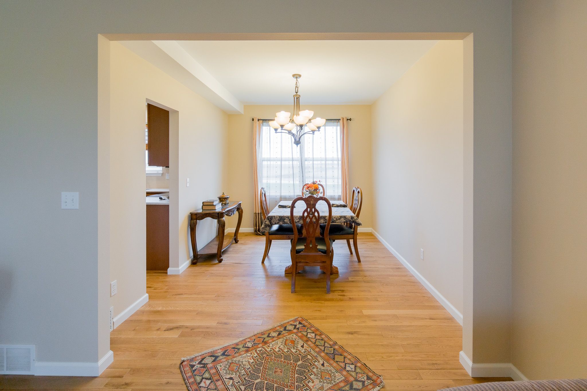 7915 Sandhurst Dr NW, Cedar Rapids, IA, Image 9