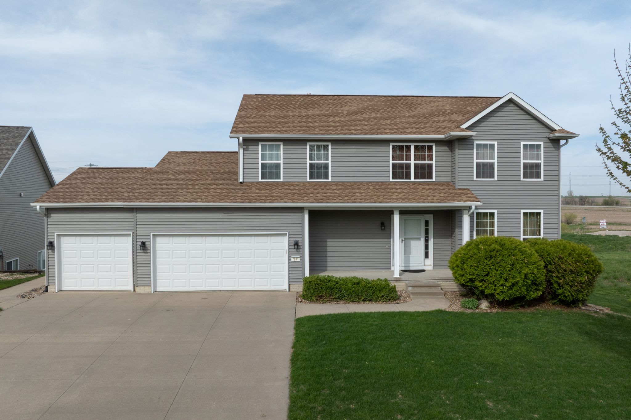 7915 Sandhurst Dr NW, Cedar Rapids, IA, Image 0