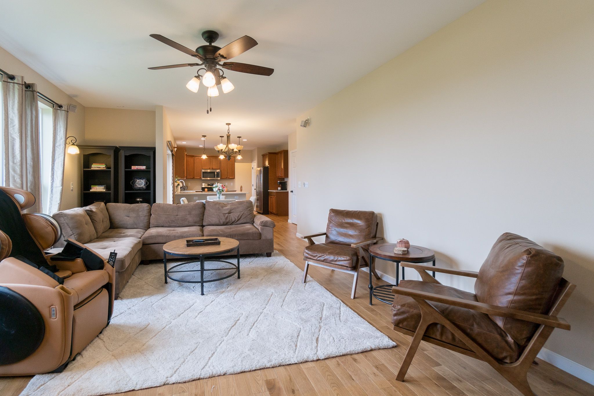 7915 Sandhurst Dr NW, Cedar Rapids, IA, Image 3