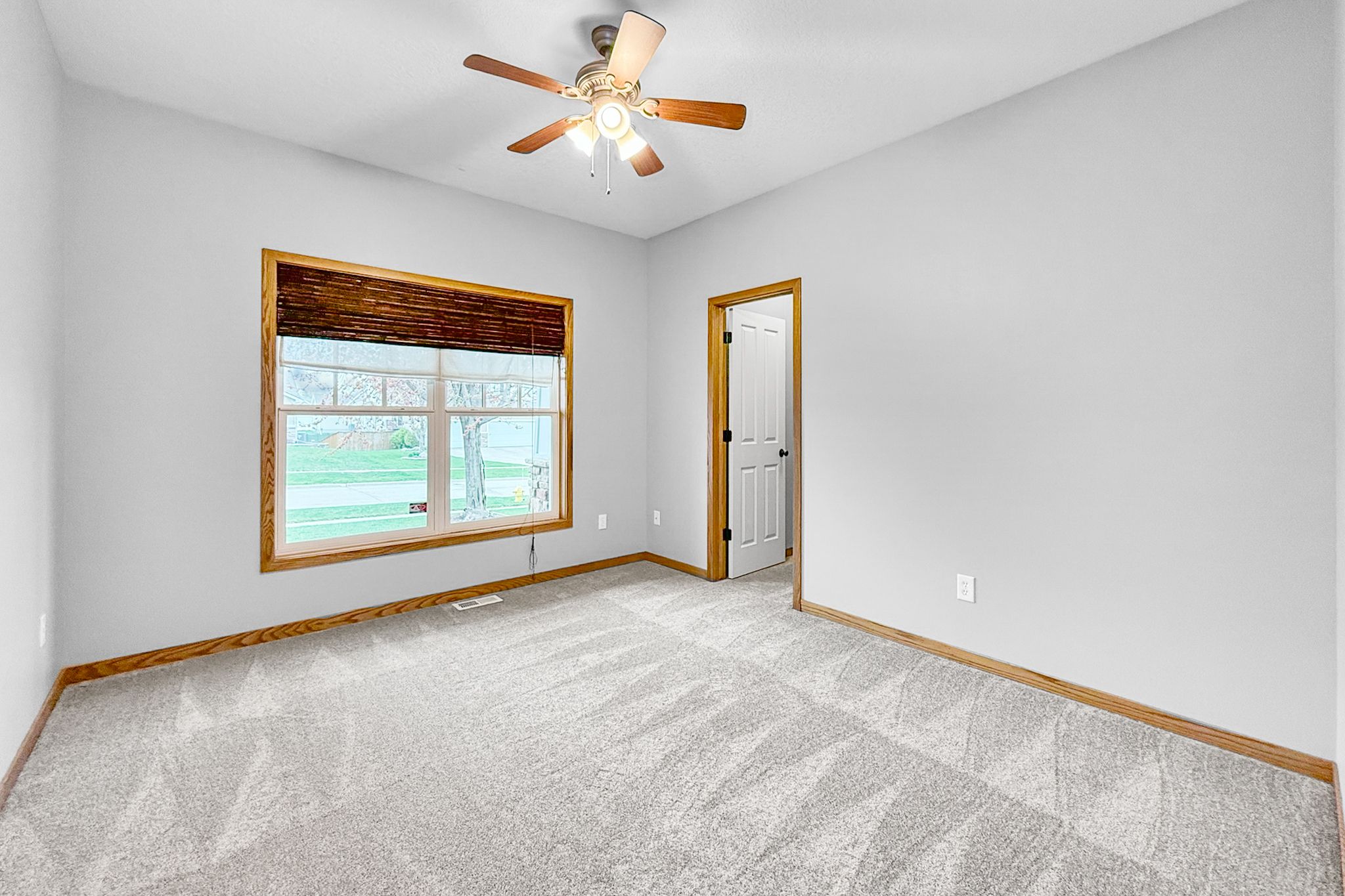 805 SE Finch Cir, Waukee, IA, Image 26