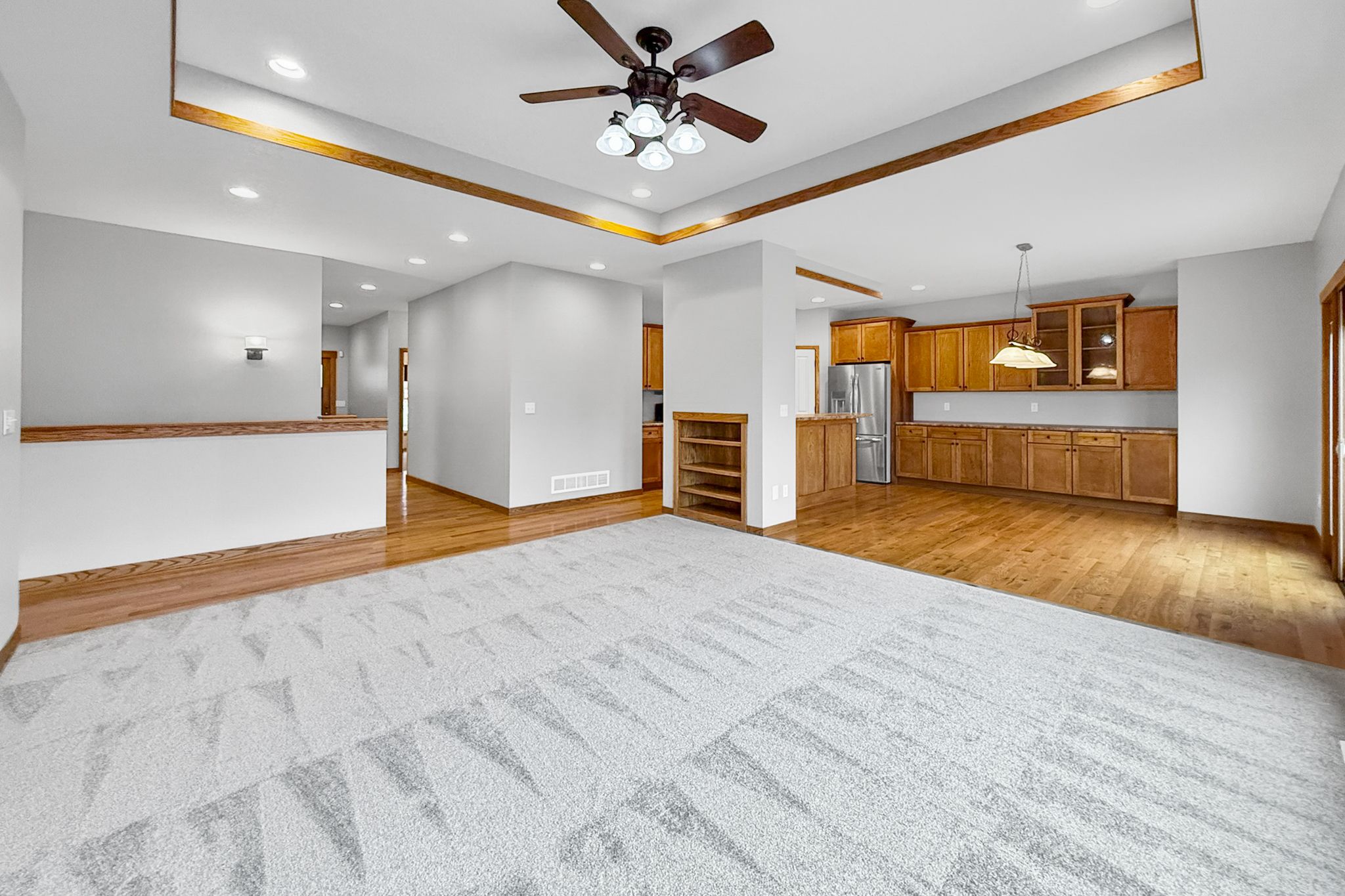 805 SE Finch Cir, Waukee, IA, Image 4