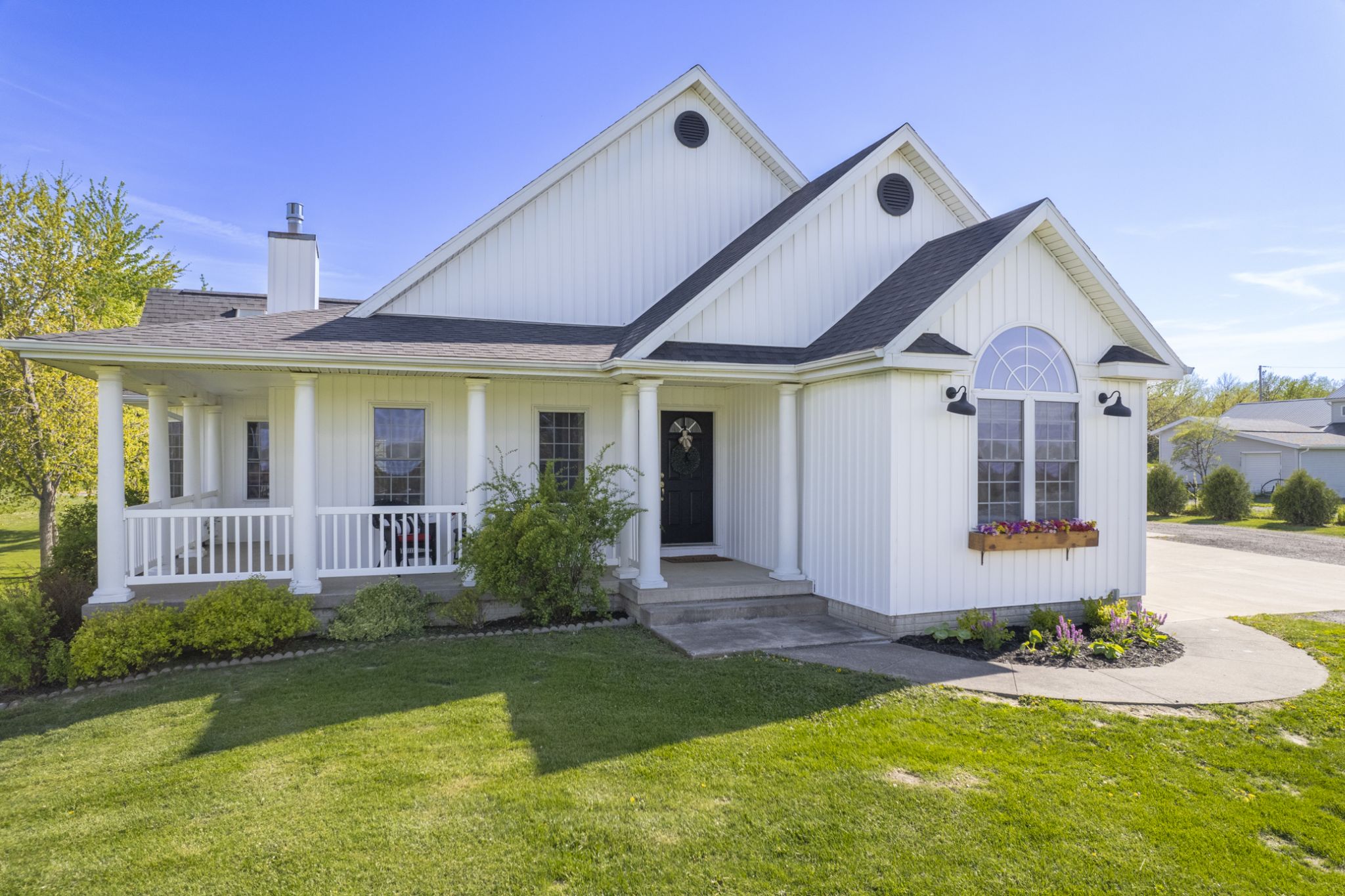 3041 Rhinestone Drive, Riverside, IA, Image 3