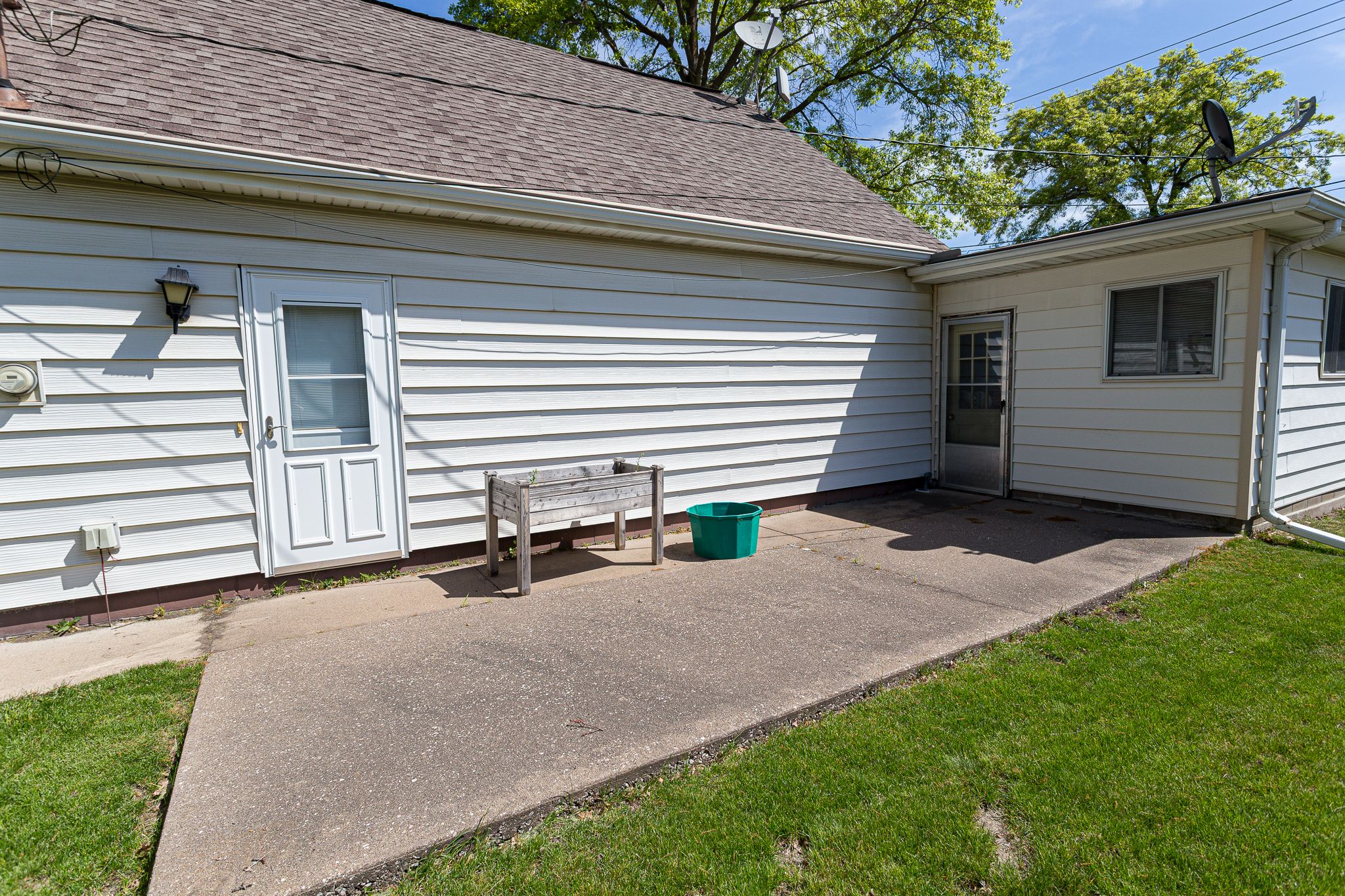 421 W Davenport St, Eldridge, IA, Image 31