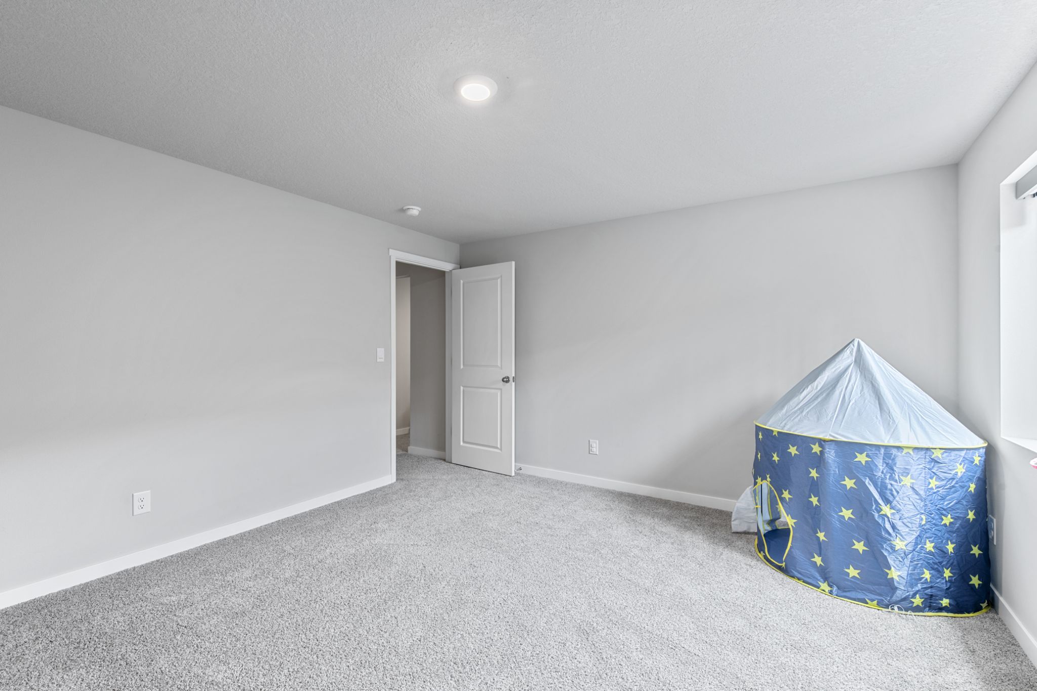 720 East Bear Drive, Tiffin, IA, Image 35