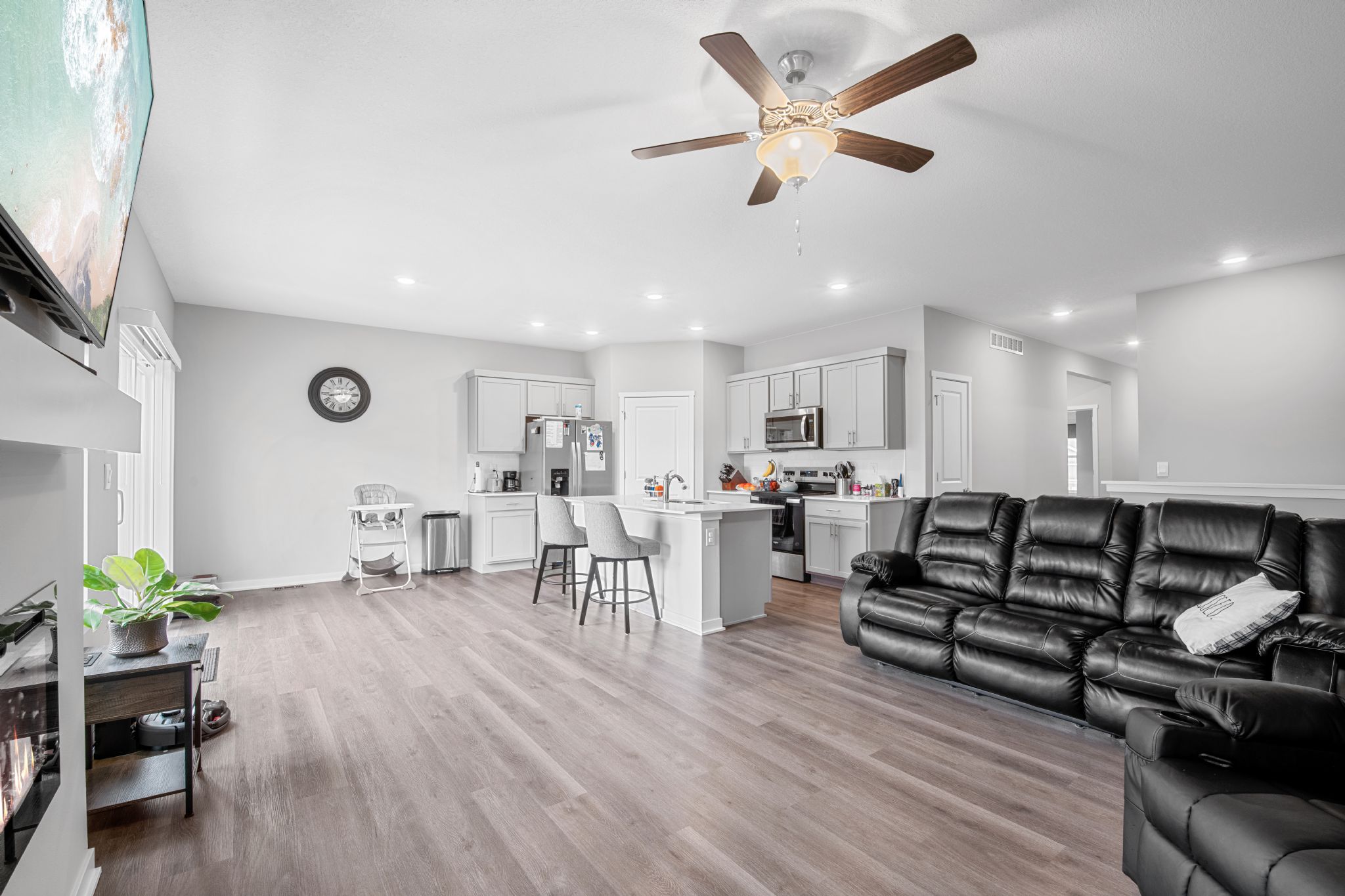 720 East Bear Drive, Tiffin, IA, Image 3
