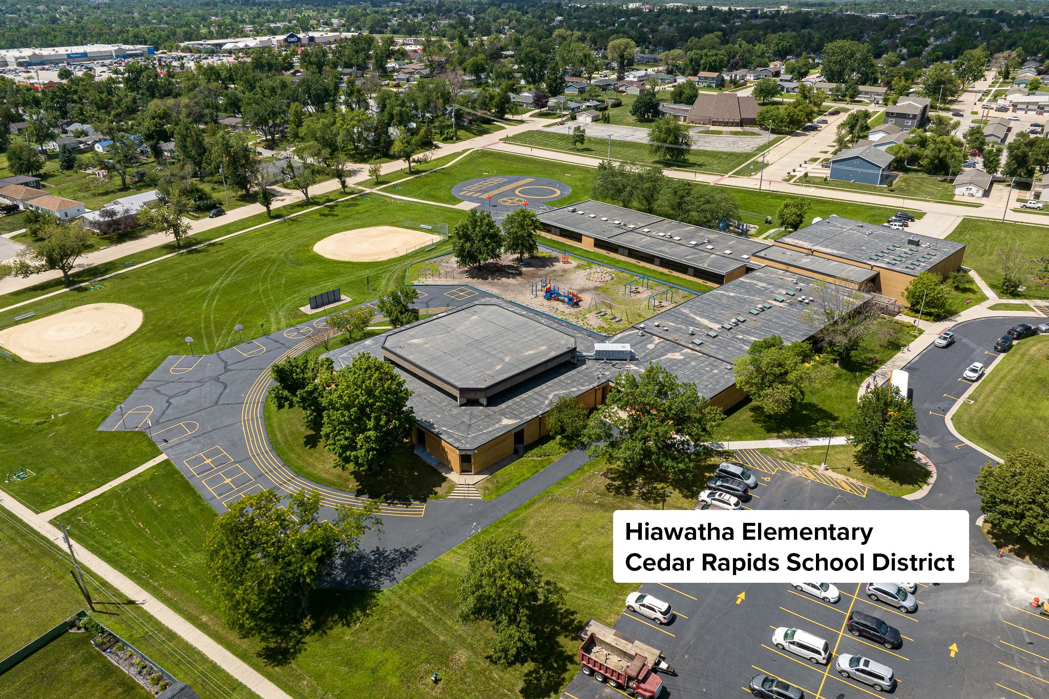 1102 Raney St, Hiawatha, IA, Image 32