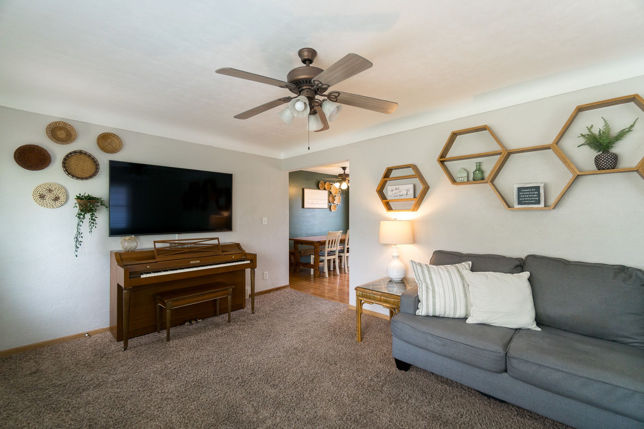 1102 Raney St, Hiawatha, IA, Image 3