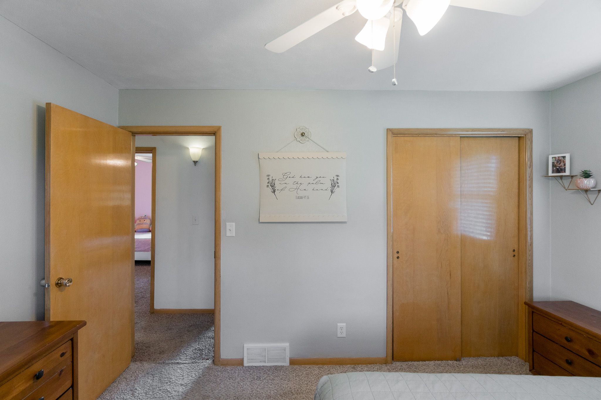 1102 Raney St, Hiawatha, IA, Image 8