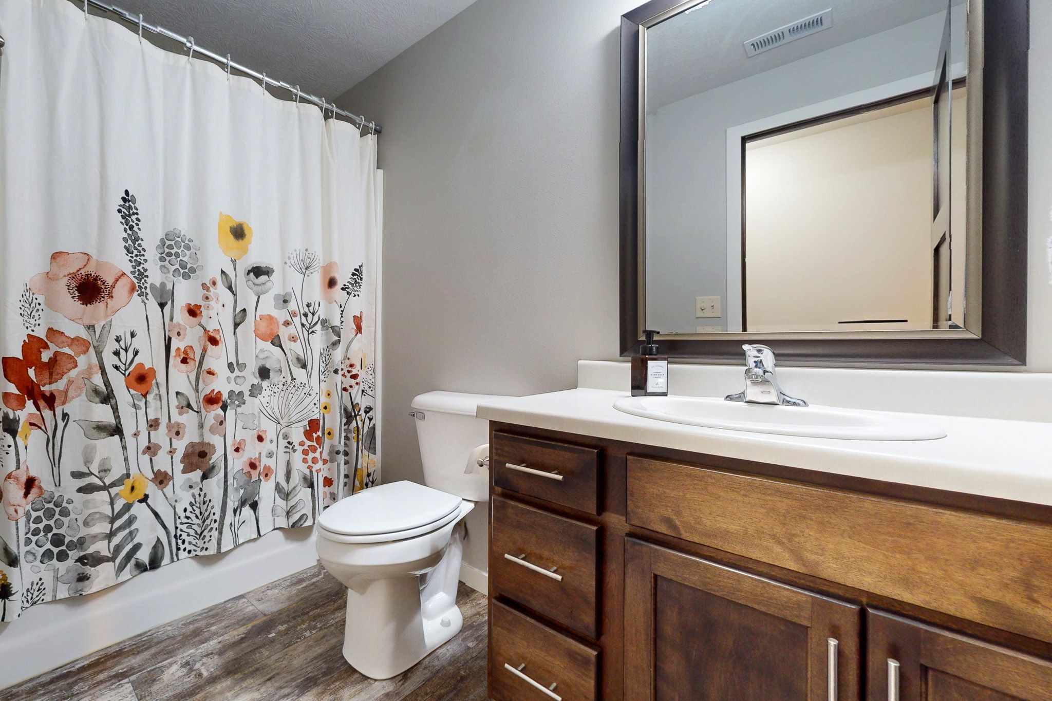 207 Tiger St, Harrisburg, SD, Image 23