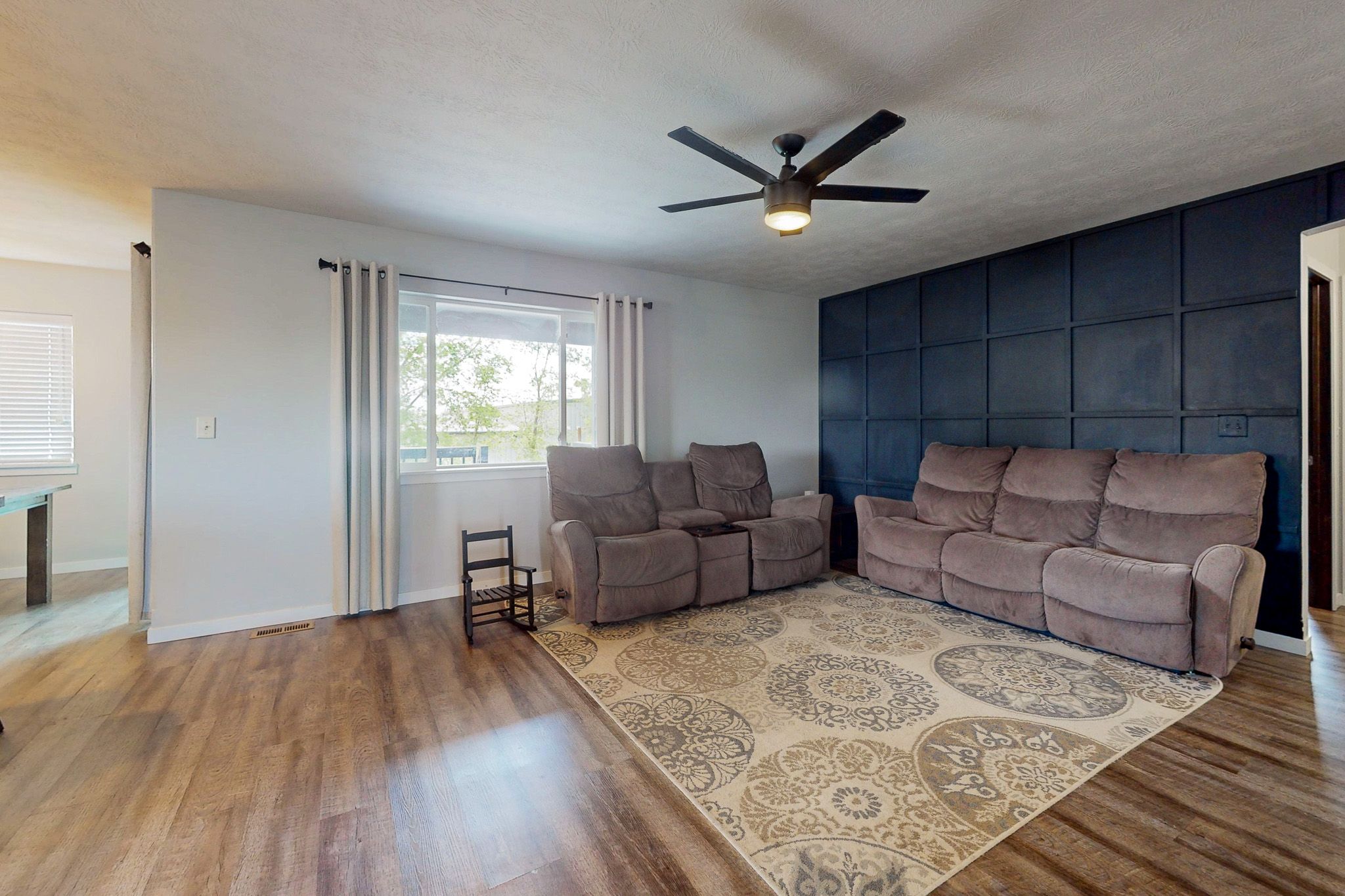 207 Tiger St, Harrisburg, SD, Image 2