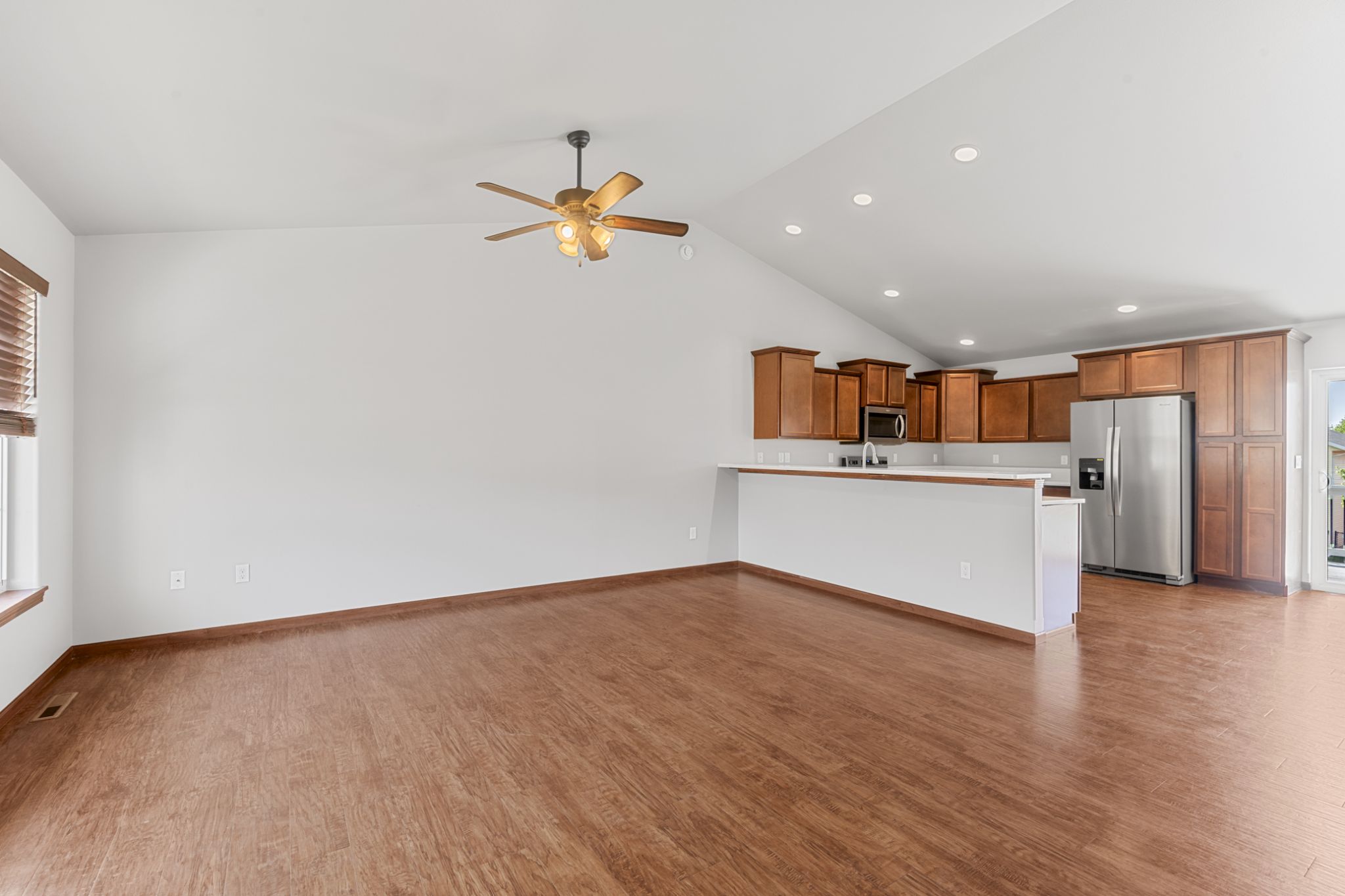1573 Vesti Ln, Iowa City, IA, Image 2