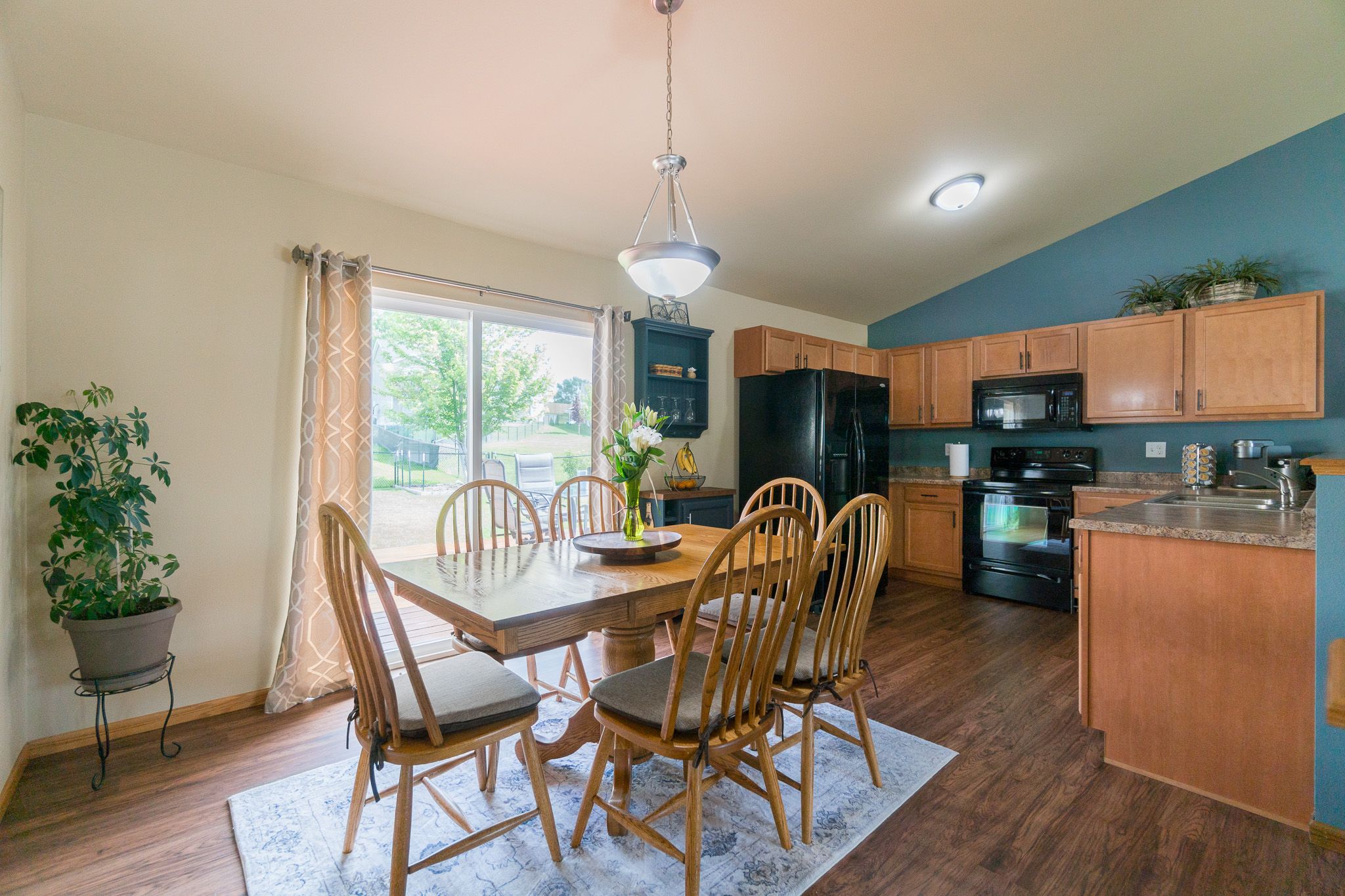 2214 Shady Grove Rd SW, Cedar Rapids, IA, Image 6