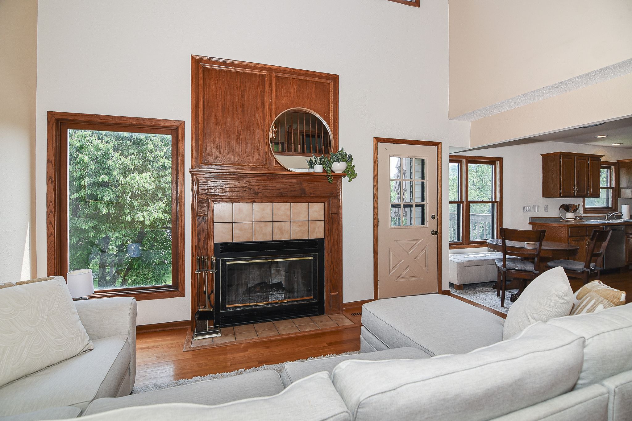 11184 Woodview Drive, Dubuque, IA, Image 14