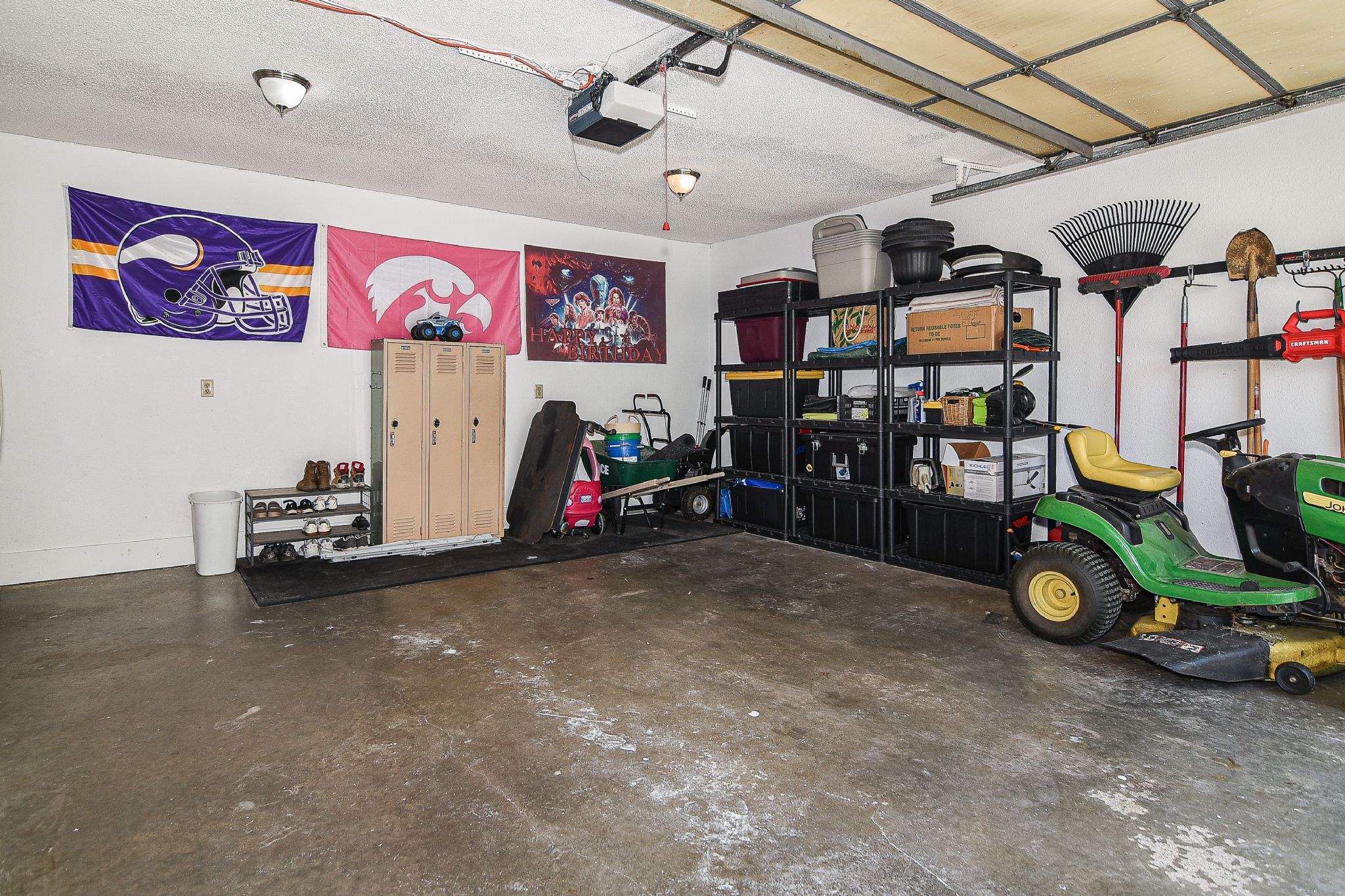 11184 Woodview Drive, Dubuque, IA, Image 30