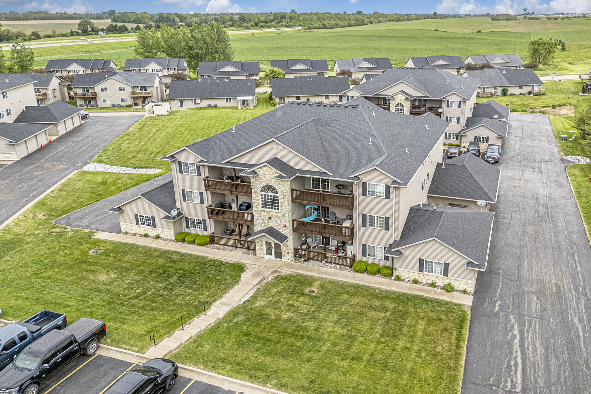 3209 South 16th Avenue, Eldridge, IA, Image 21