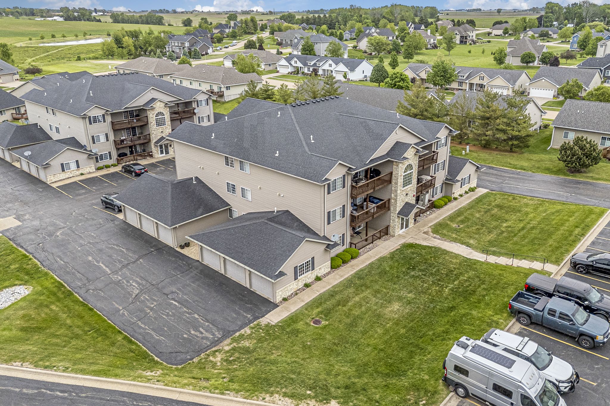 3209 South 16th Avenue, Eldridge, IA, Image 22