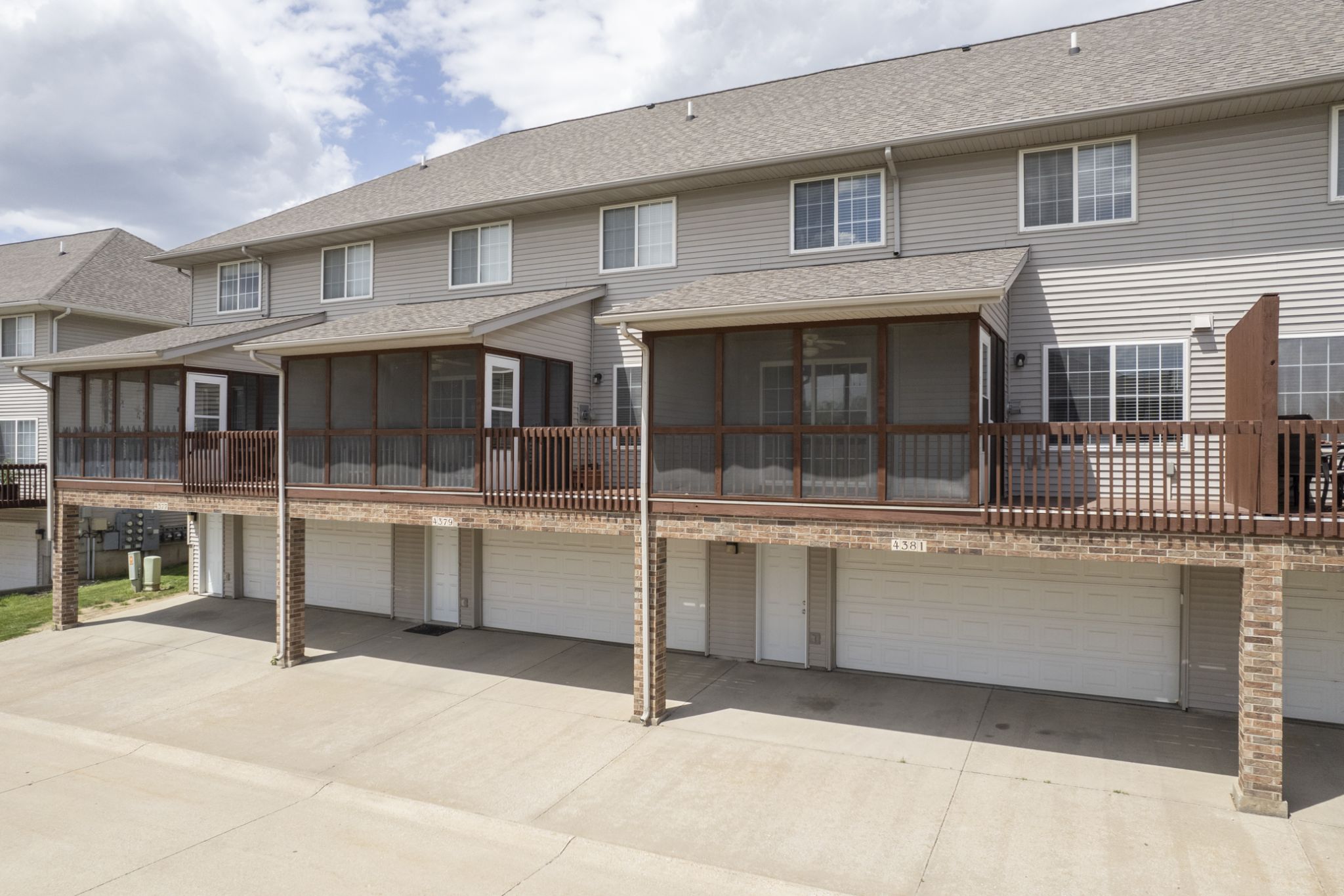 4381 E Court St, Iowa City, IA, Image 38