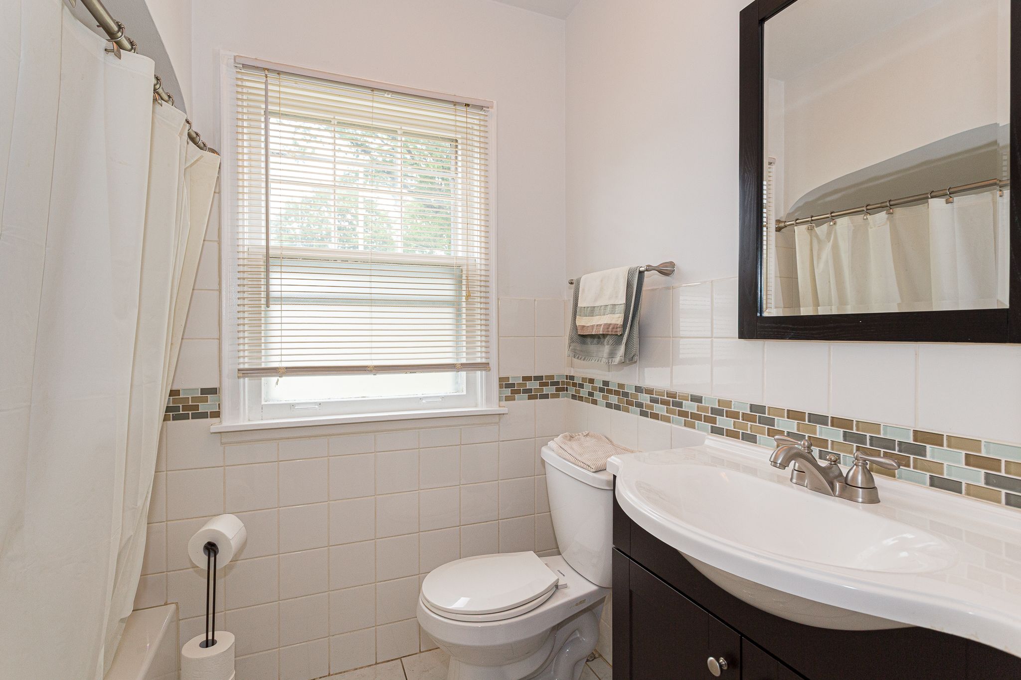 918 Jones St, Bettendorf, IA, Image 13