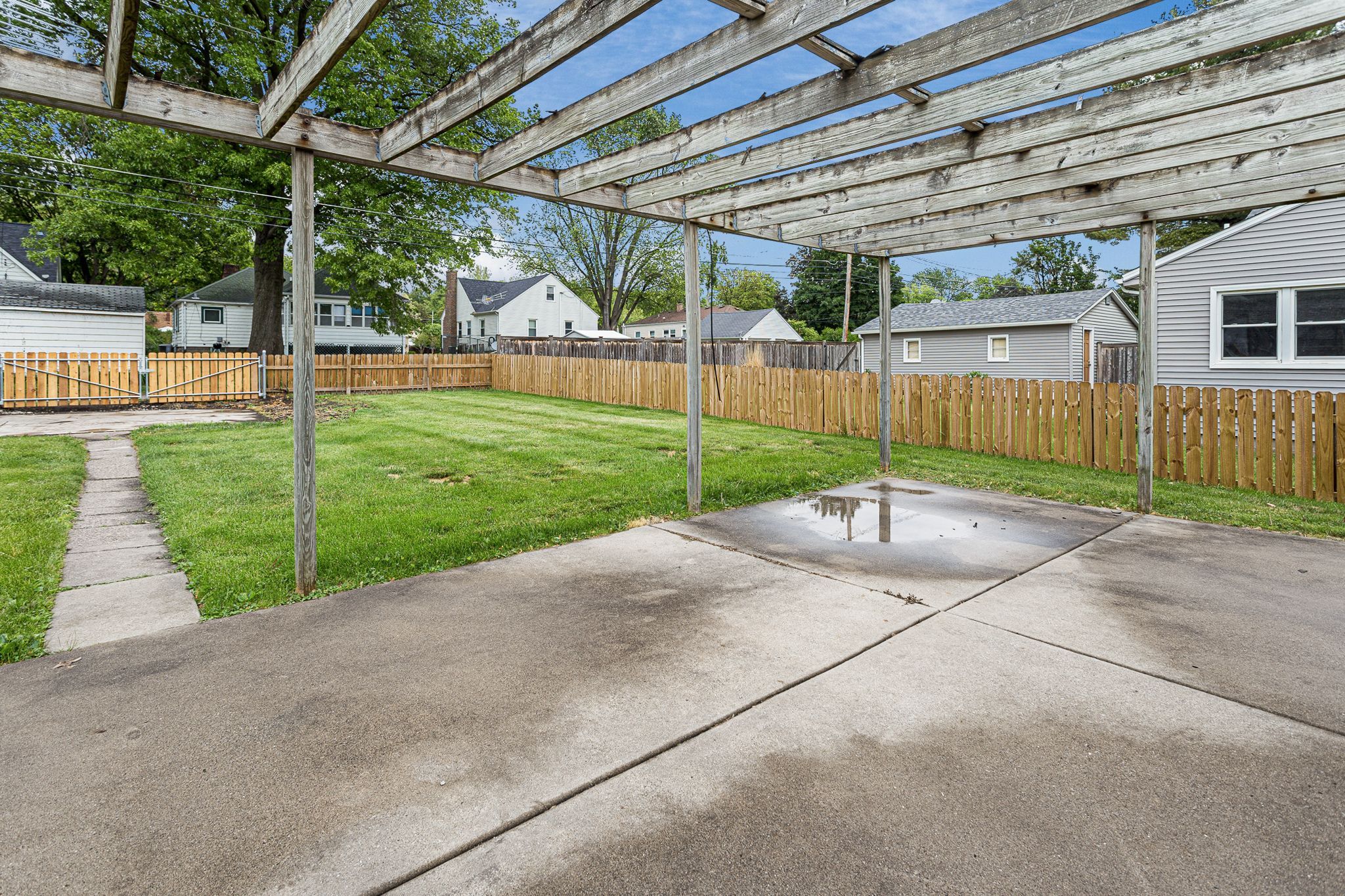 918 Jones St, Bettendorf, IA, Image 24