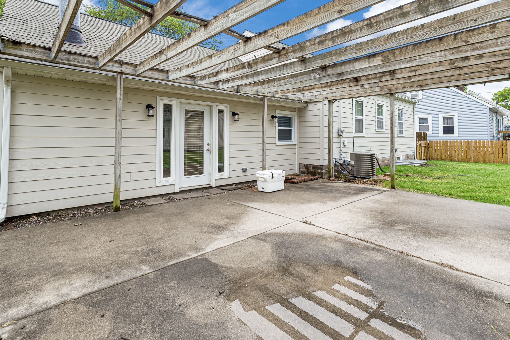 918 Jones St, Bettendorf, IA, Image 25