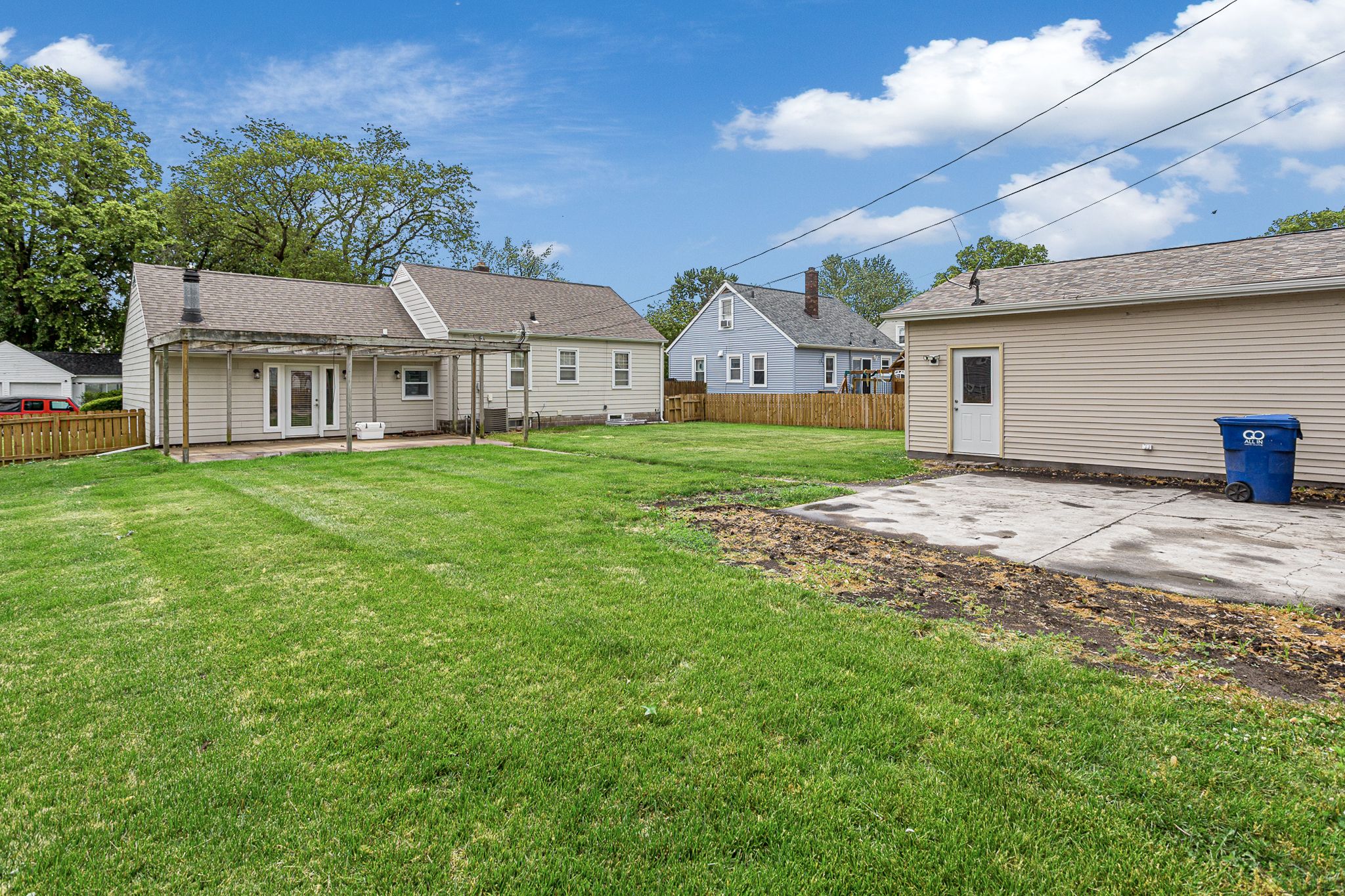 918 Jones St, Bettendorf, IA, Image 26