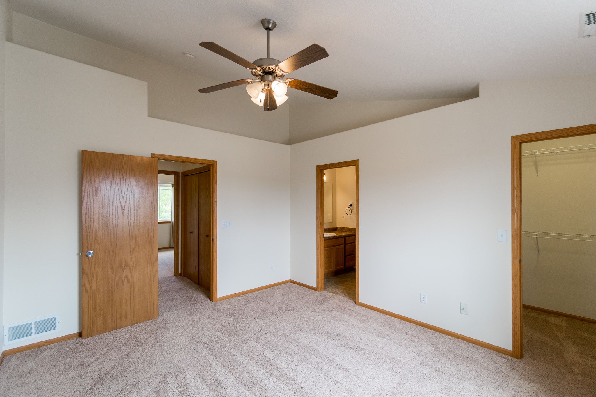 384 Kelso Dr, Fairfax, IA, Image 10