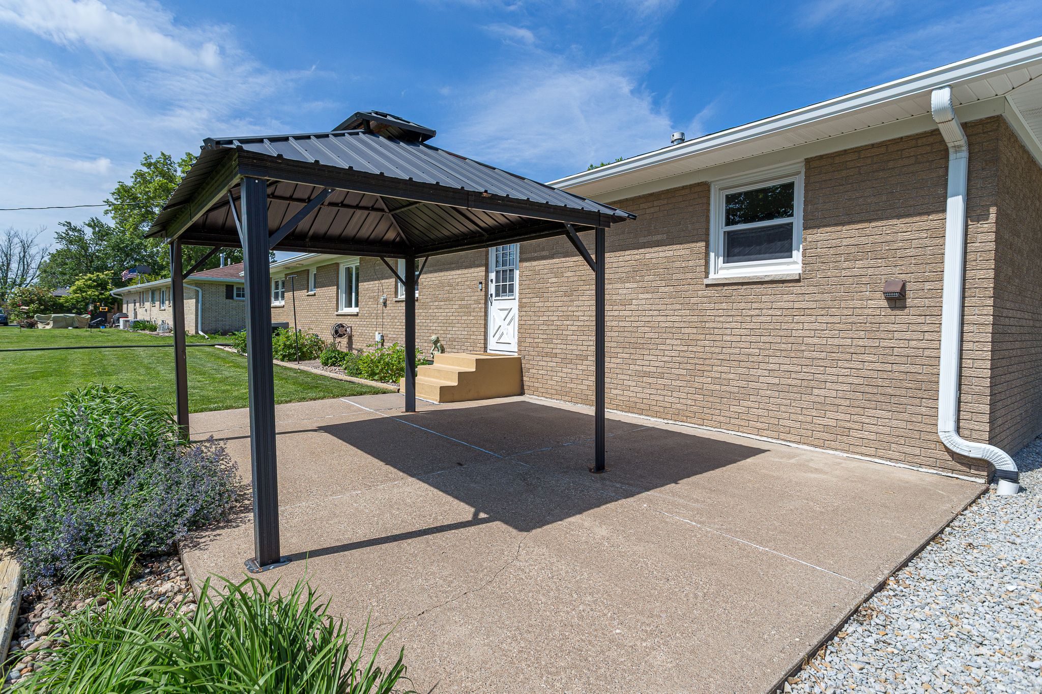 11719 1st St E, Milan, IL, Image 35