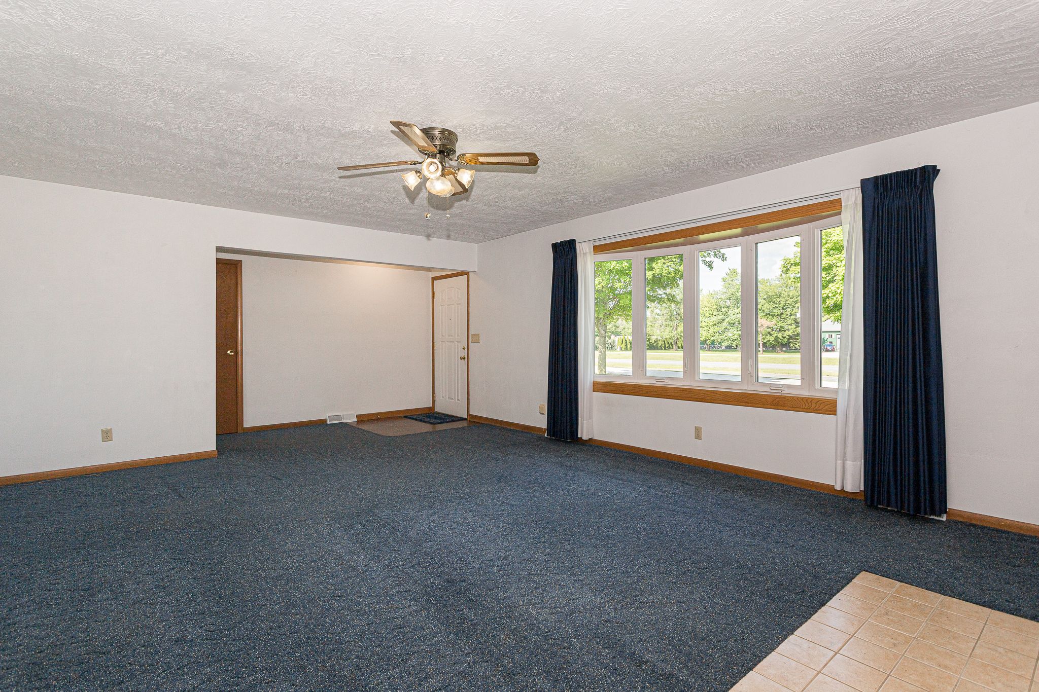 11719 1st St E, Milan, IL, Image 6